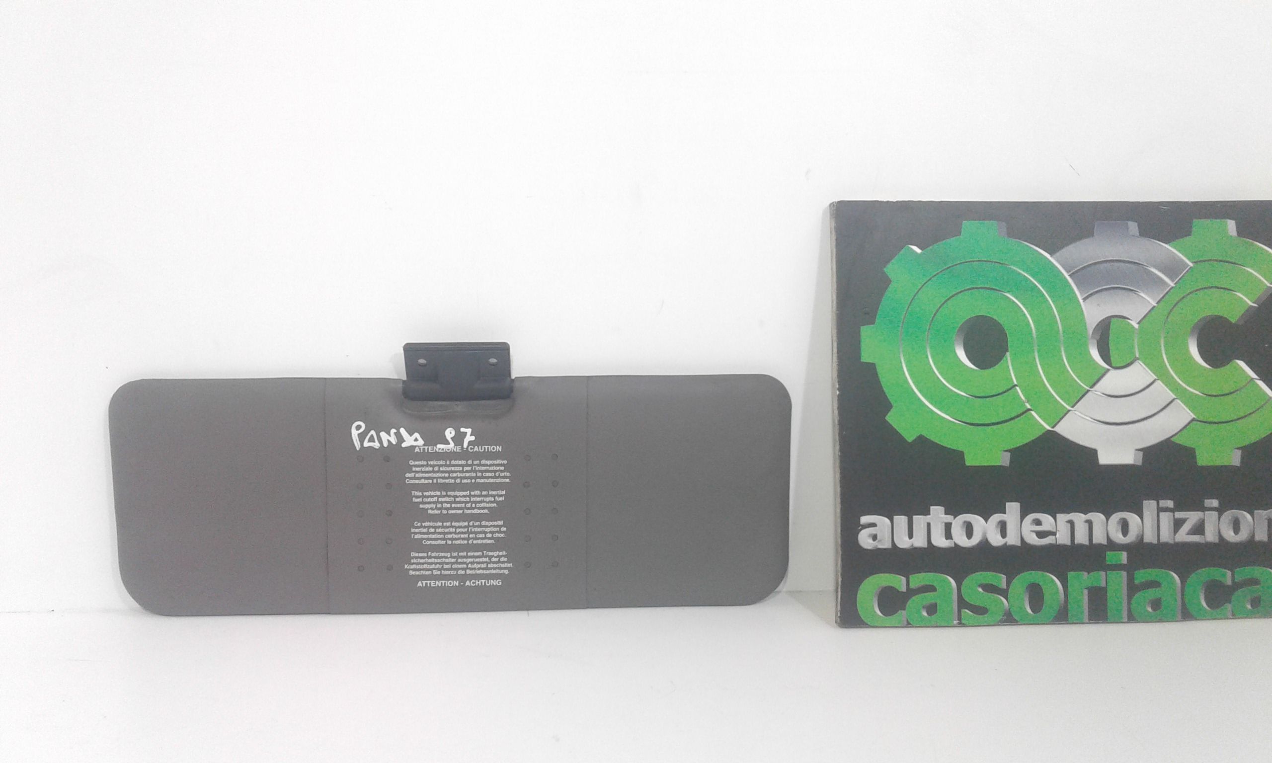 Aletta Parasole Parabrezza Sinistro 182427480 Usato