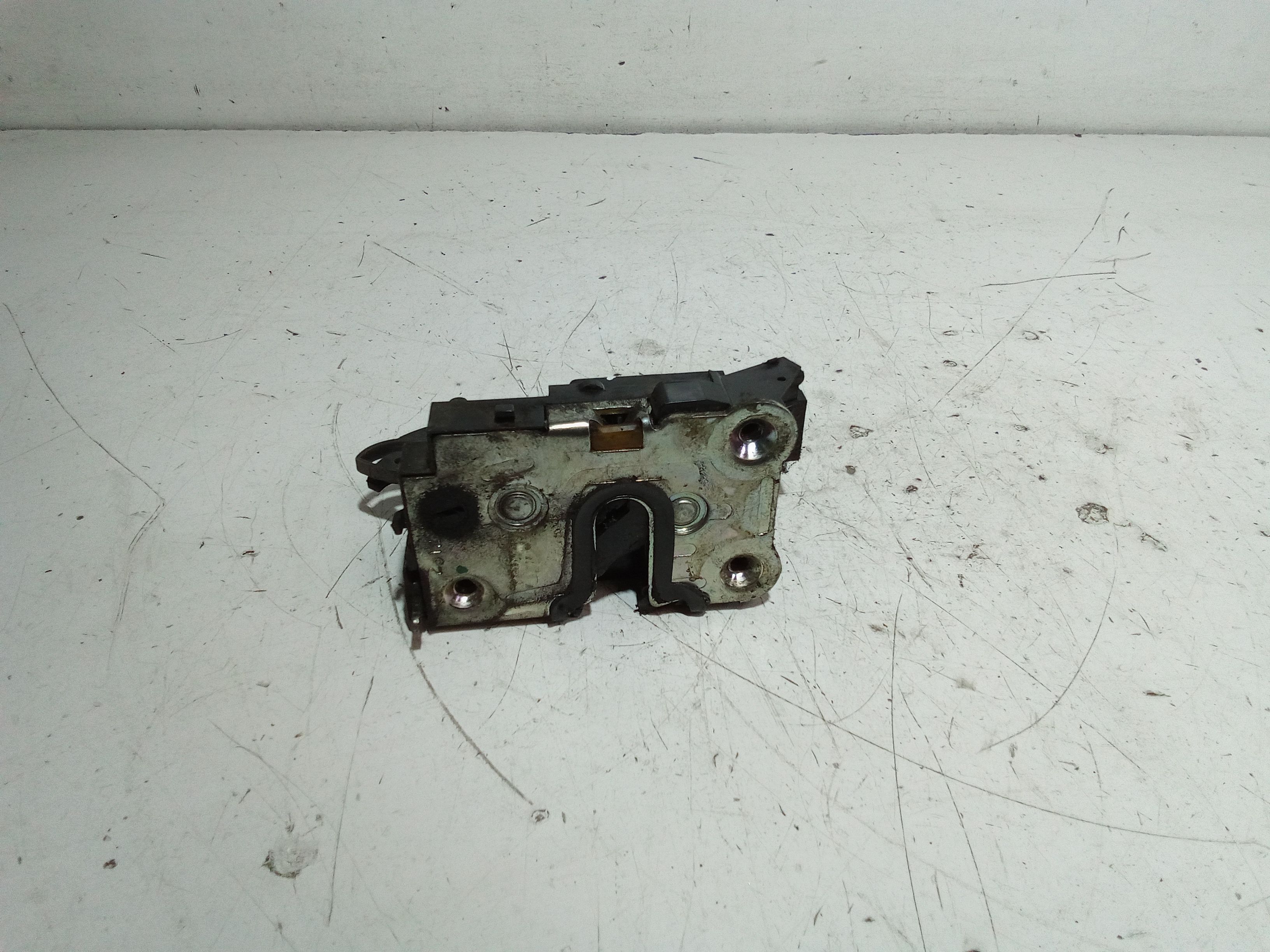 Serratura Porta Post. Destro 825020953R Usato