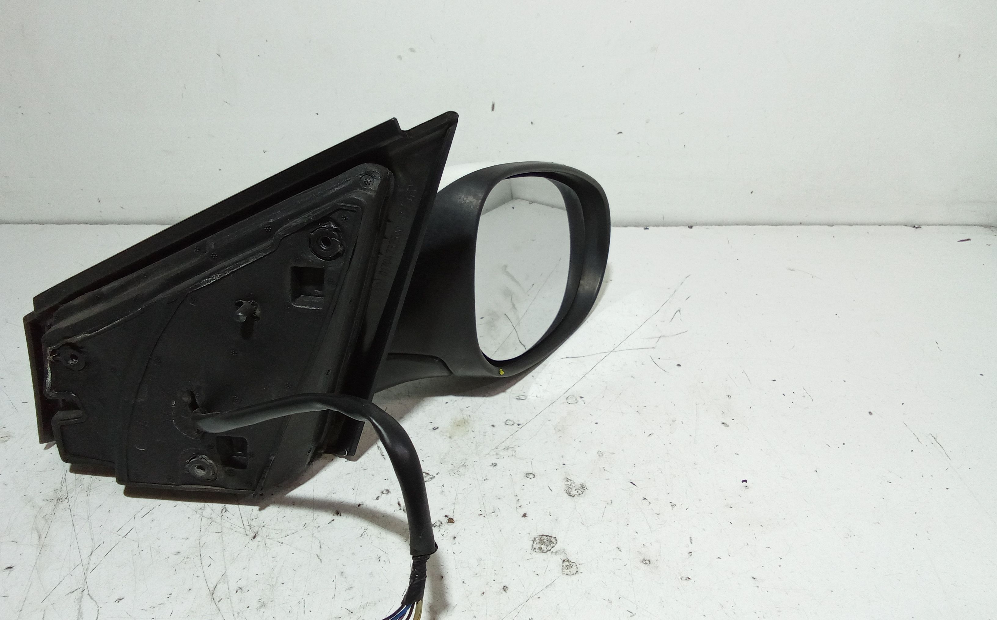 Retrovisore Est. Destro Usato