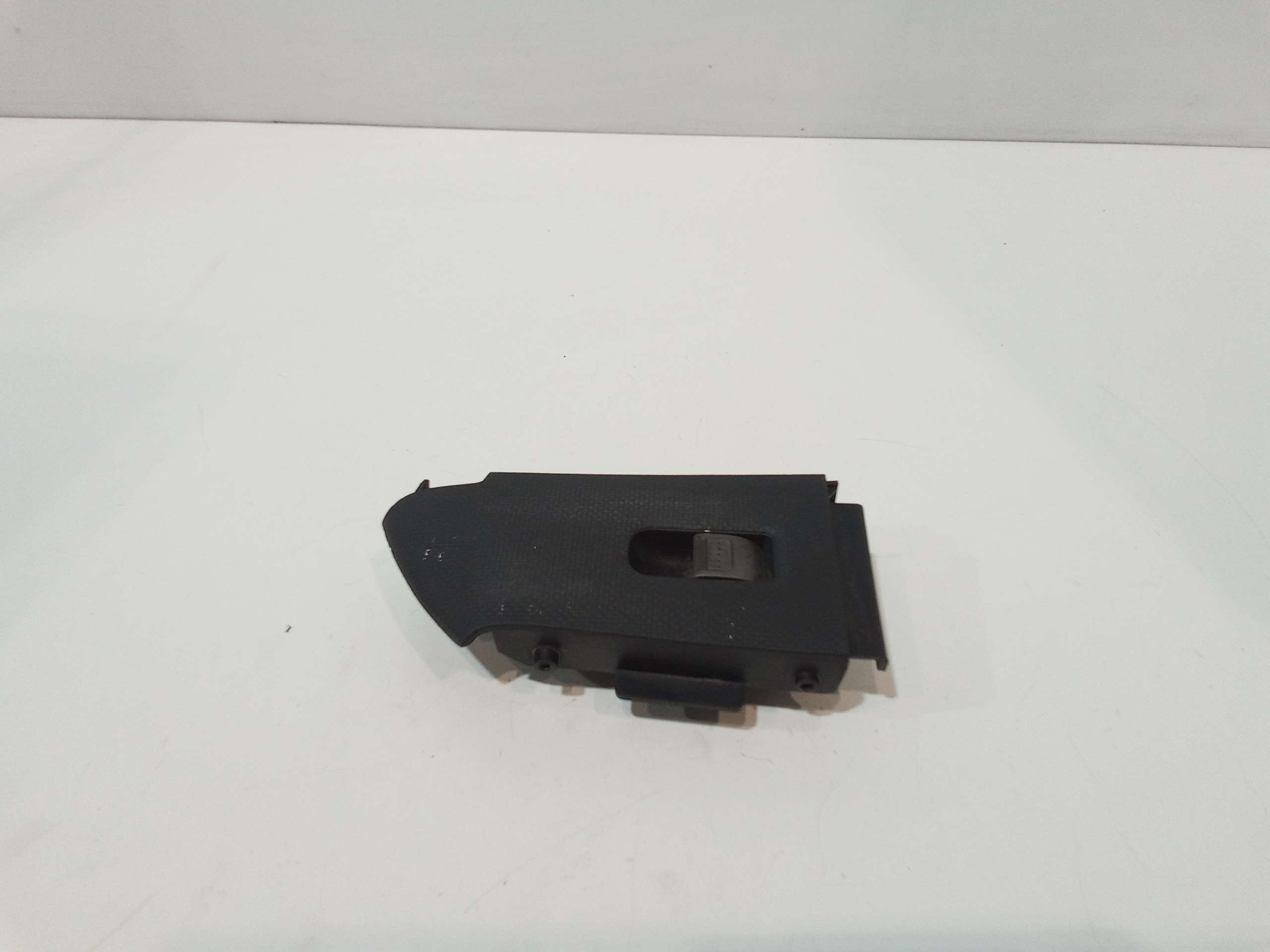 Interruttore Alzacristalli Porta Ant. Destro Usato