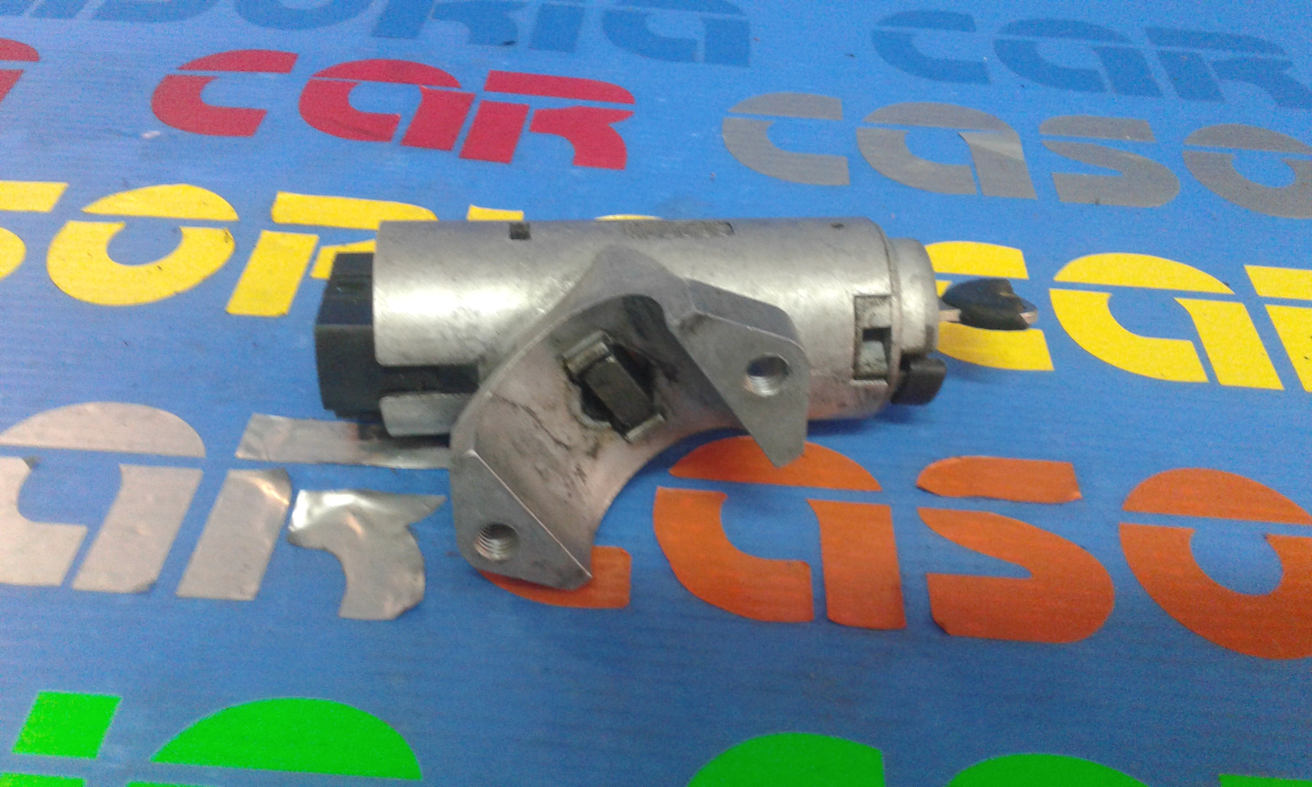 Commutatore Avviamento Con Cilindretti Serrature Usato