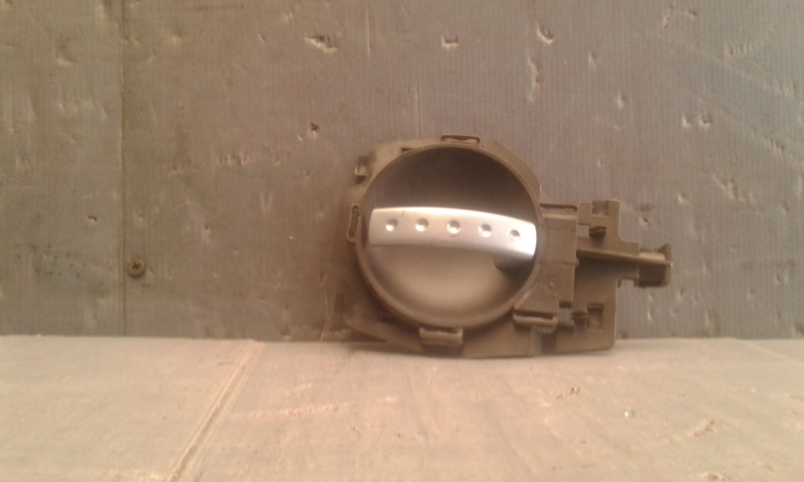 Maniglia Int. Apertura Porta Ant. Sinistro 9143K3 Usato