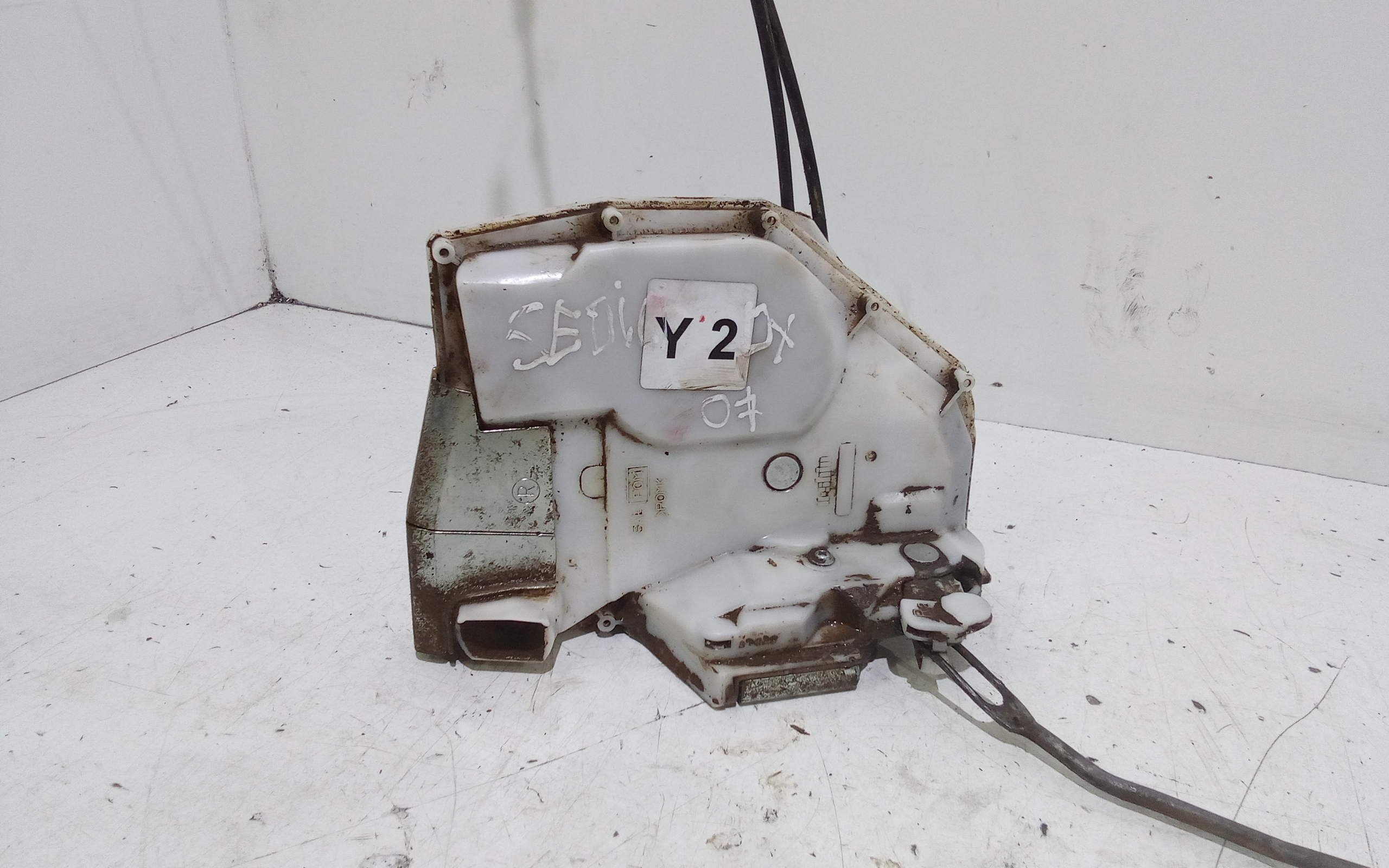 Serratura Porta Ant. Destro 8220162K00000 Usato