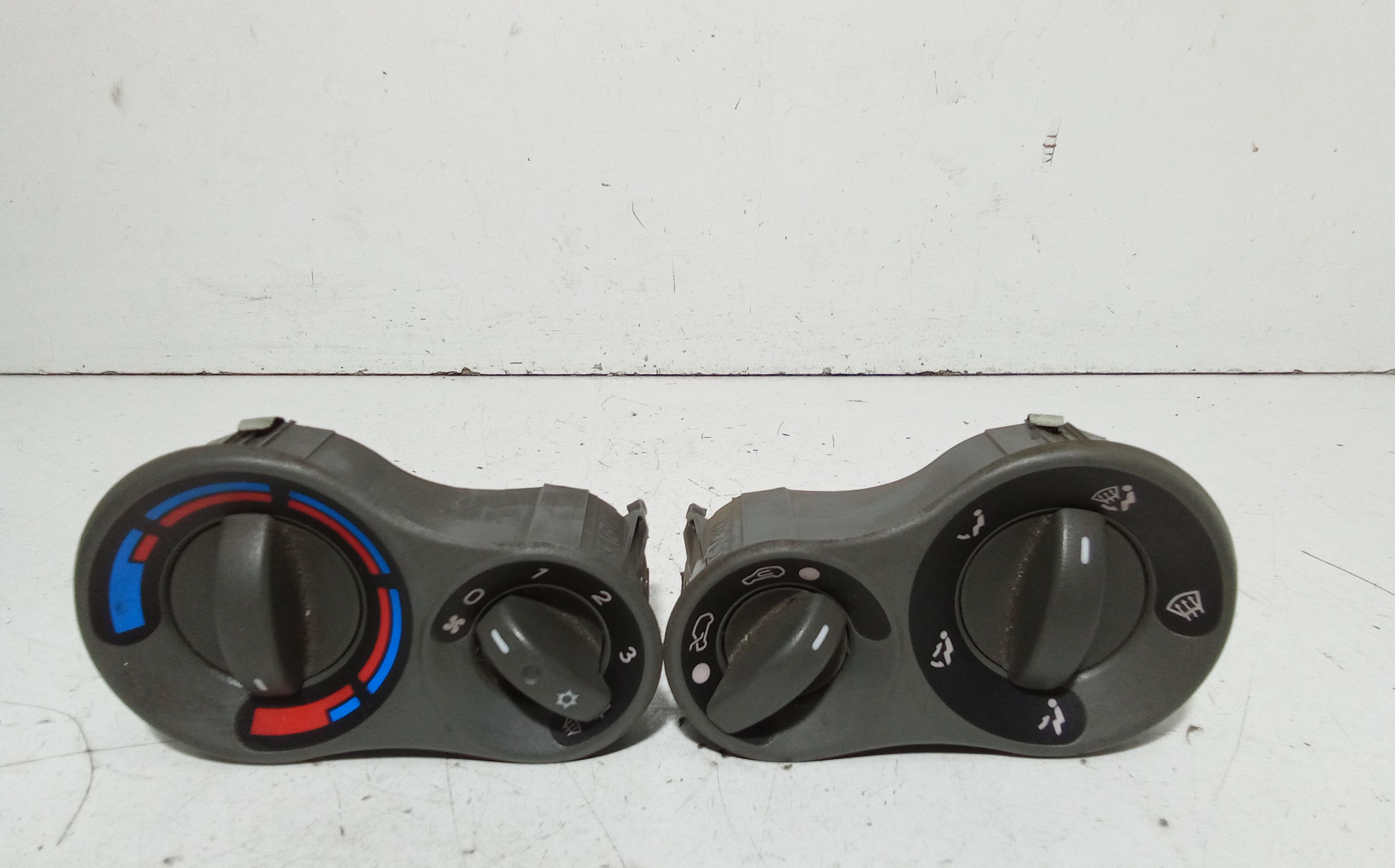 Blocco Comando Climatizzazione 77362520 Usato