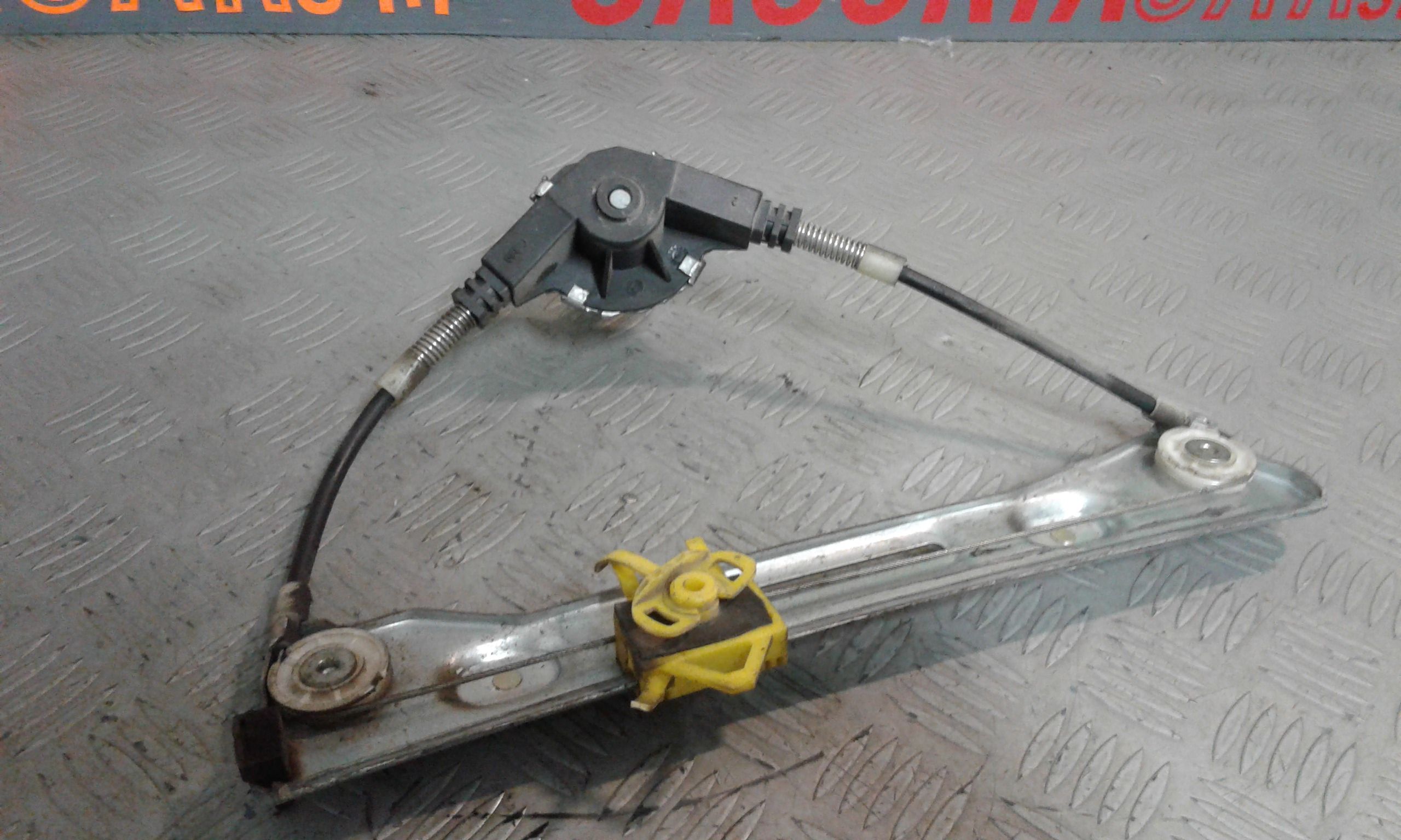 Alzacristallo Porta Post. Sinistro 46803654 Usato