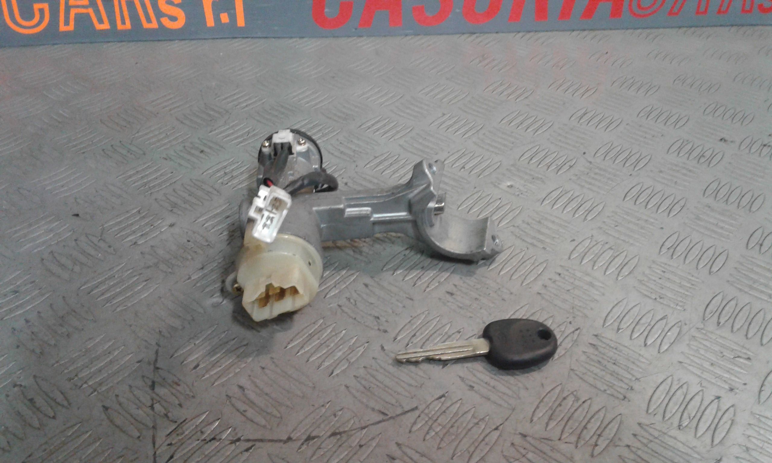 Commutatore Avviamento Con Cilindretti Serrature Usato