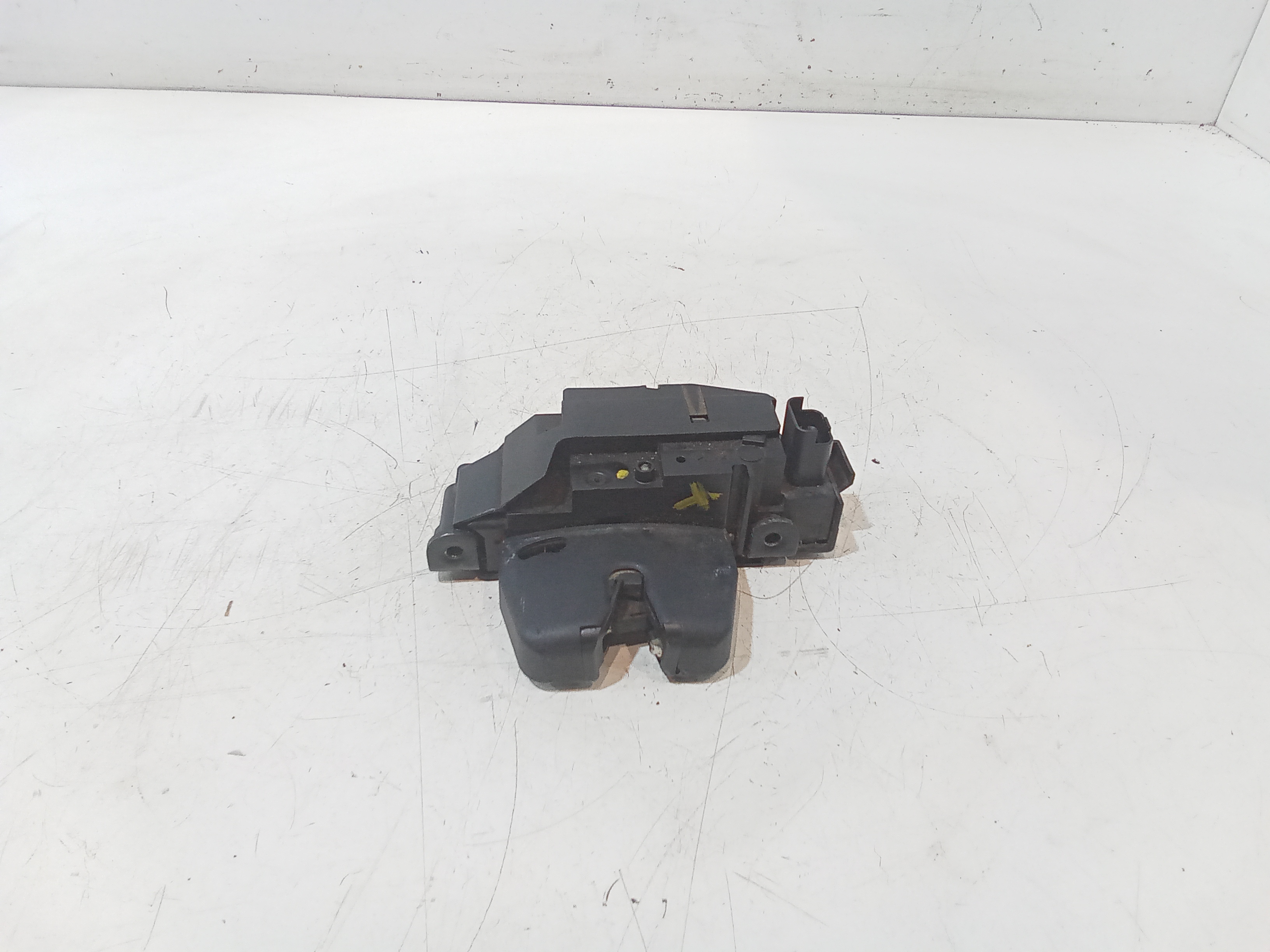 Serratura Cofano Post. Usato