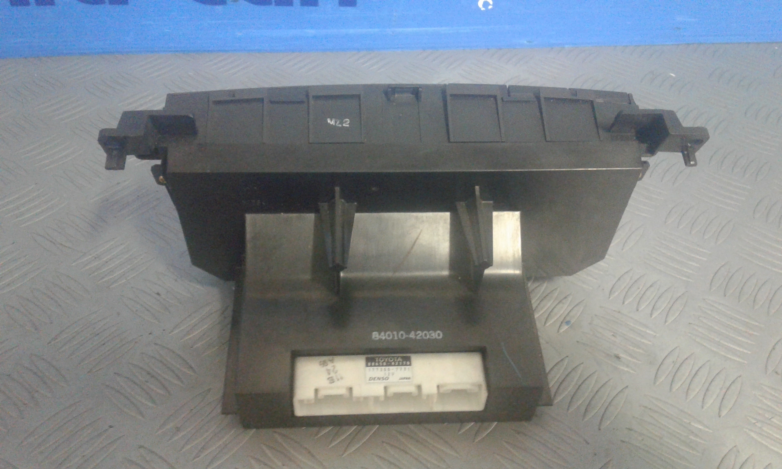 Blocco Comando Climatizzazione 5551942080 Usato