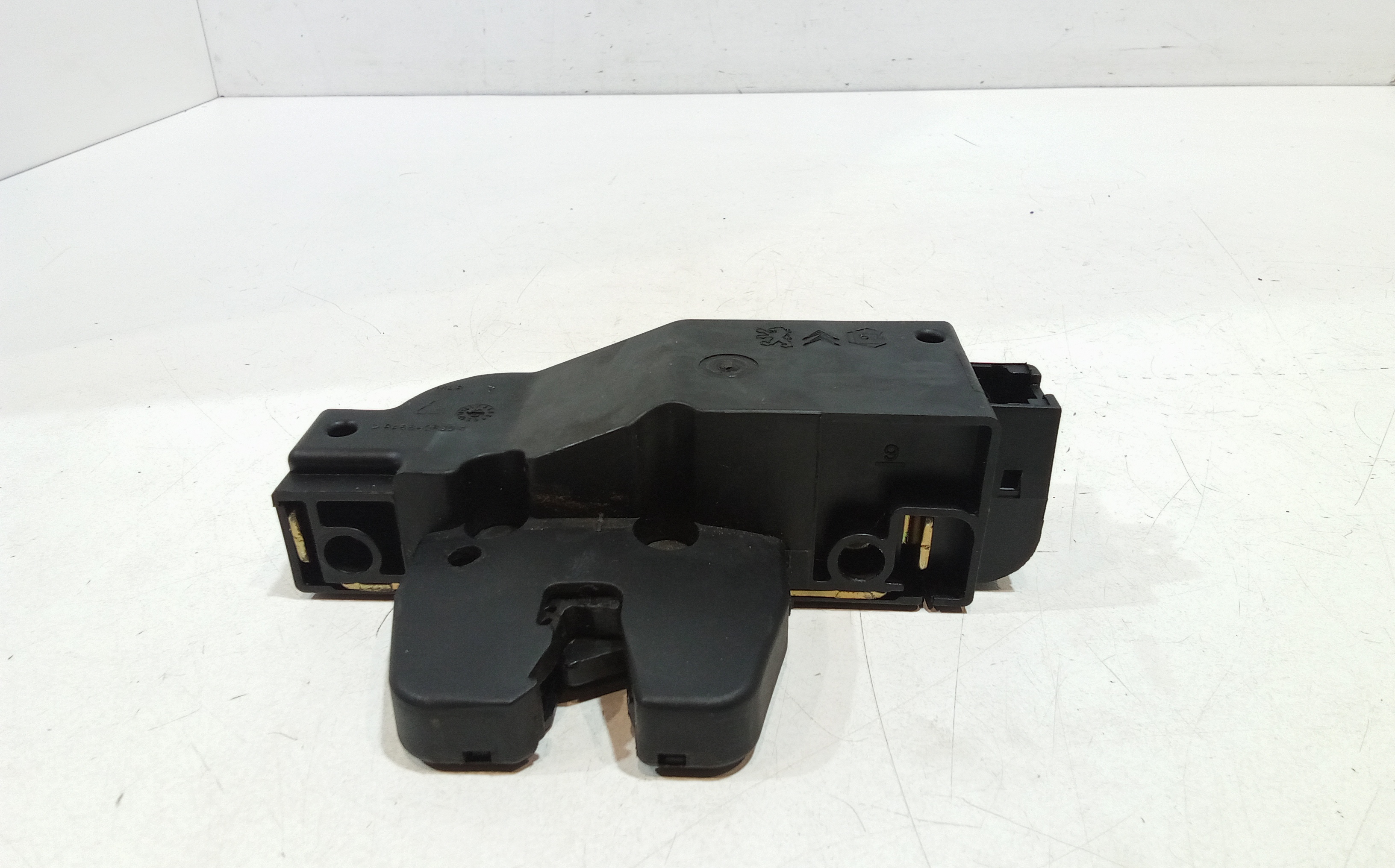 Serratura Cofano Post. Usato