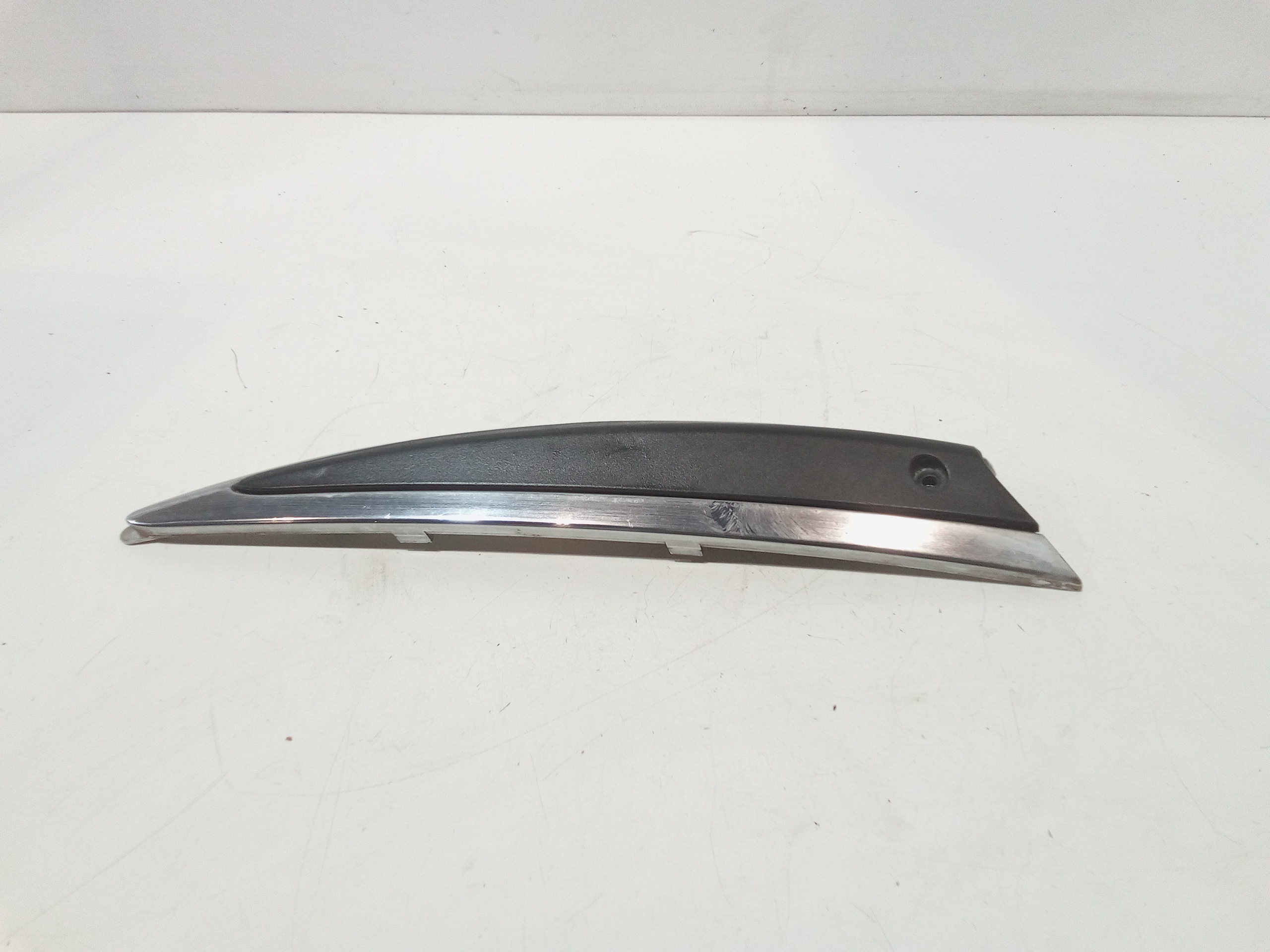 Modanatura Carena Posteriore Sx Usato