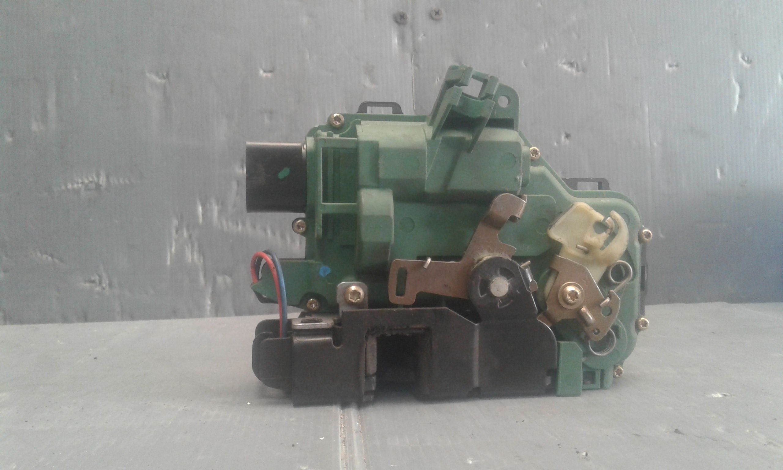 Serratura Porta Ant. Destro 6X1837014G Usato