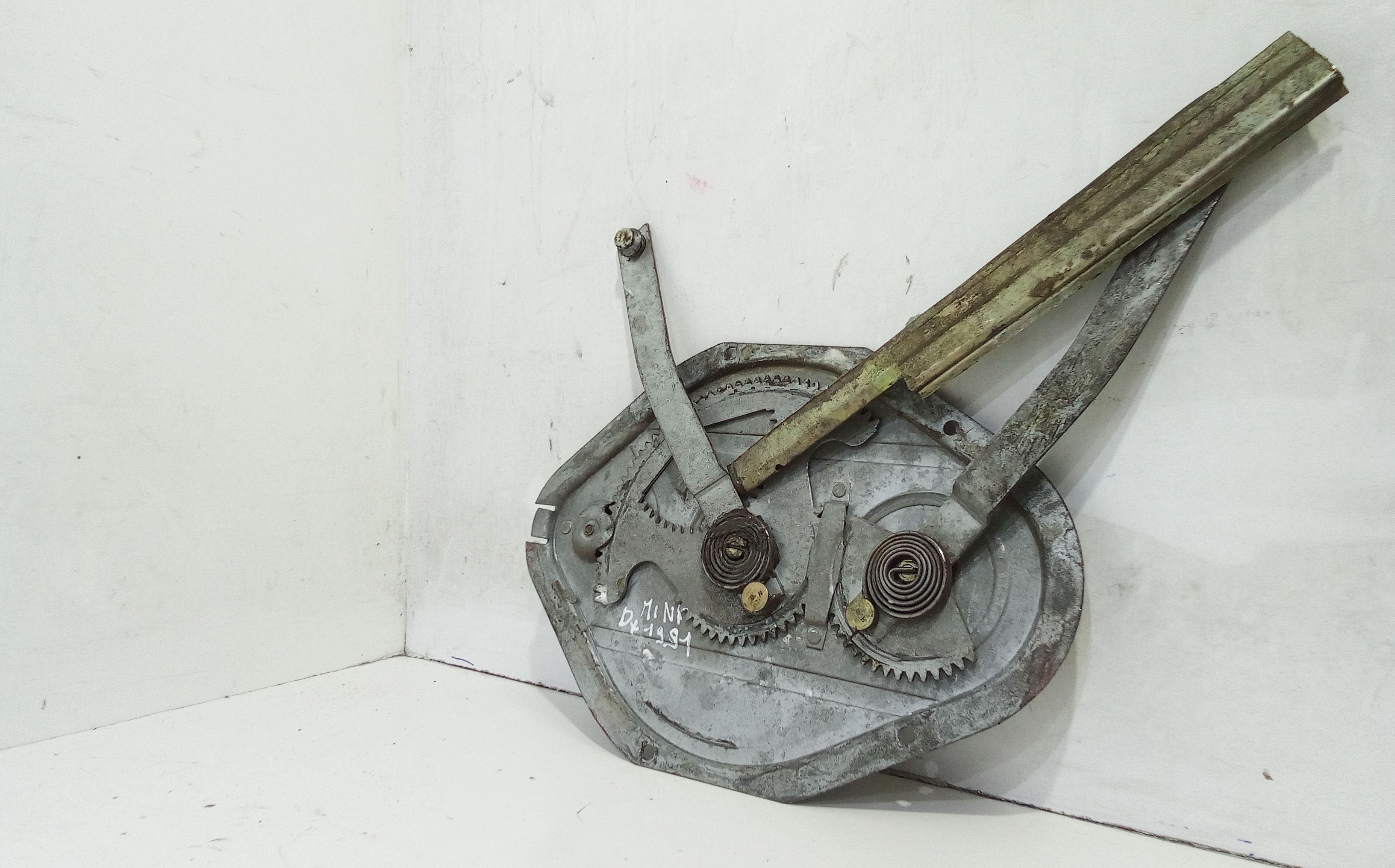 Alzacristallo Porta Ant. Destro Usato