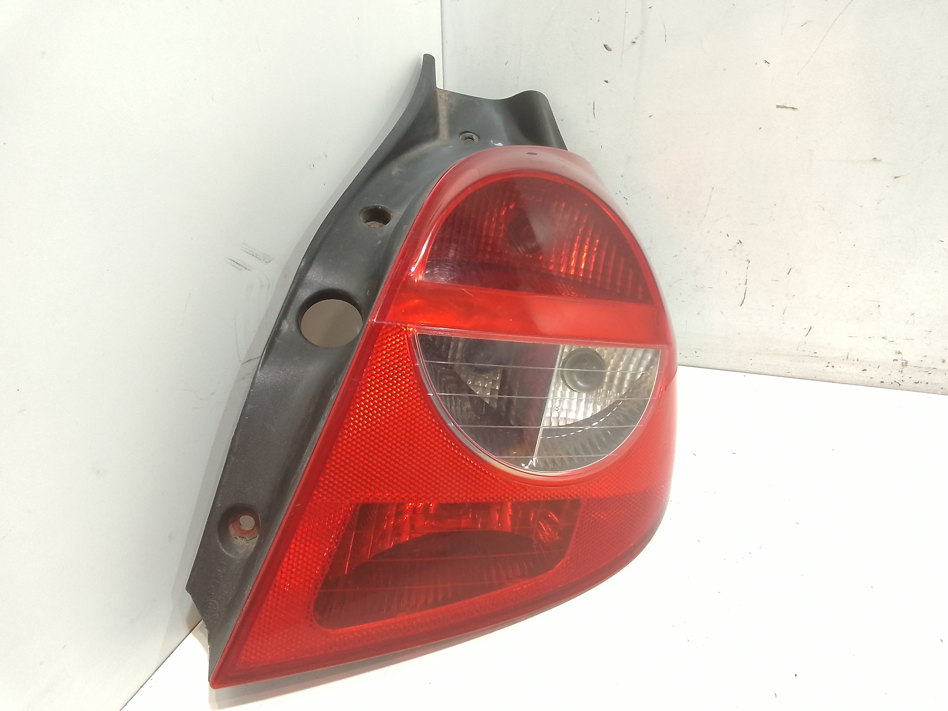 Fanale Post. Destro 8200459960 Usato