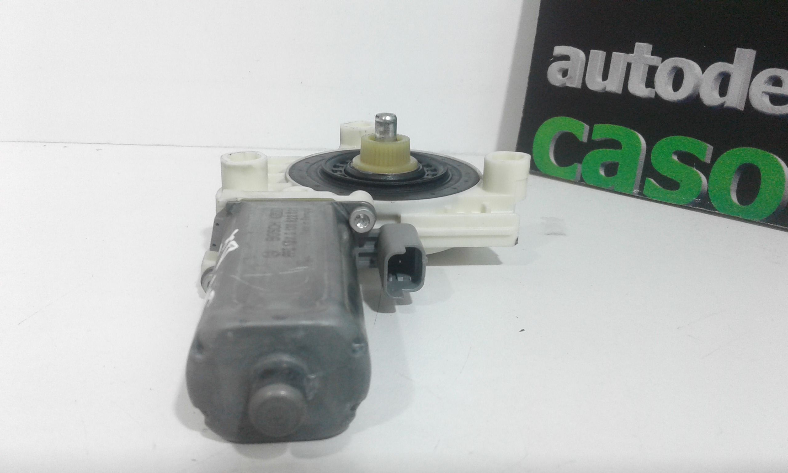 Motorino Alzacristallo Porta Ant. Destro 9222AZ Usato