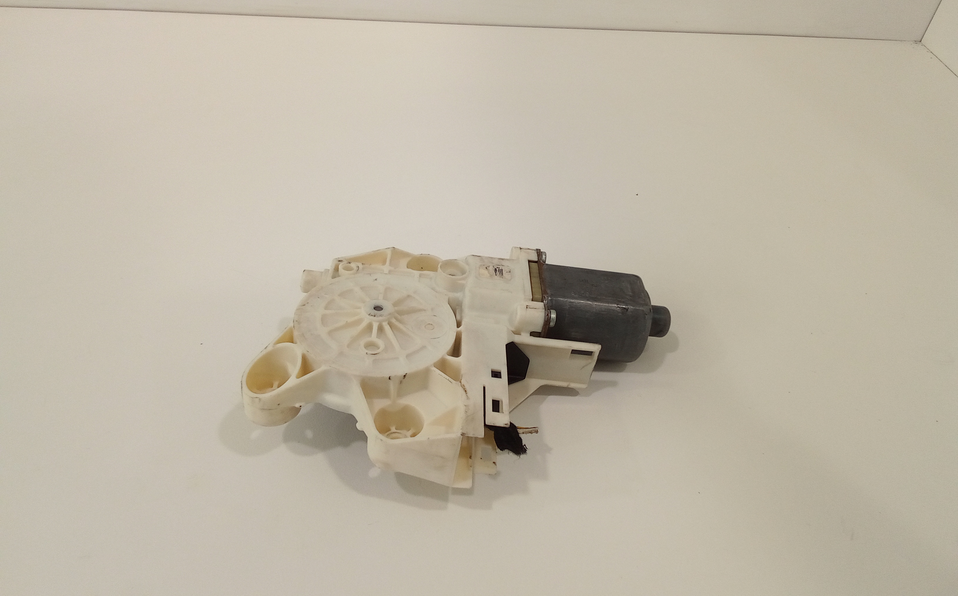 Motorino Alzacristallo Porta Ant. Destro 1347884 Usato