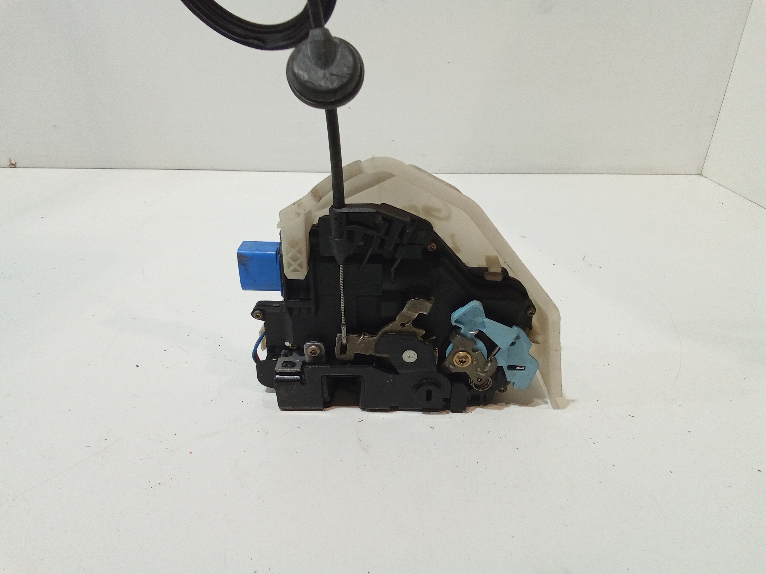 Serratura Porta Ant. Destro 3D1837016AC Usato