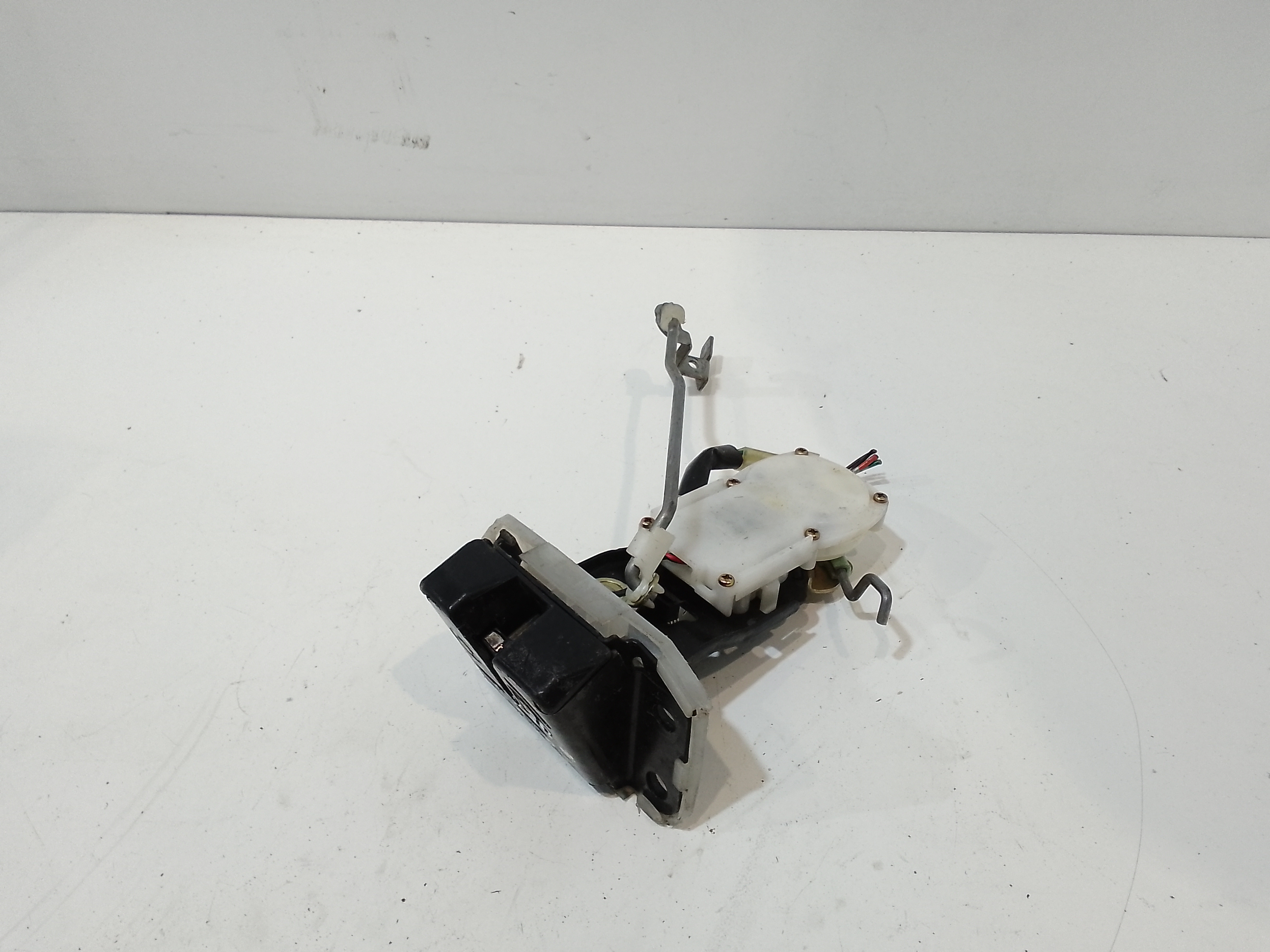 Serratura Cofano Post. Usato