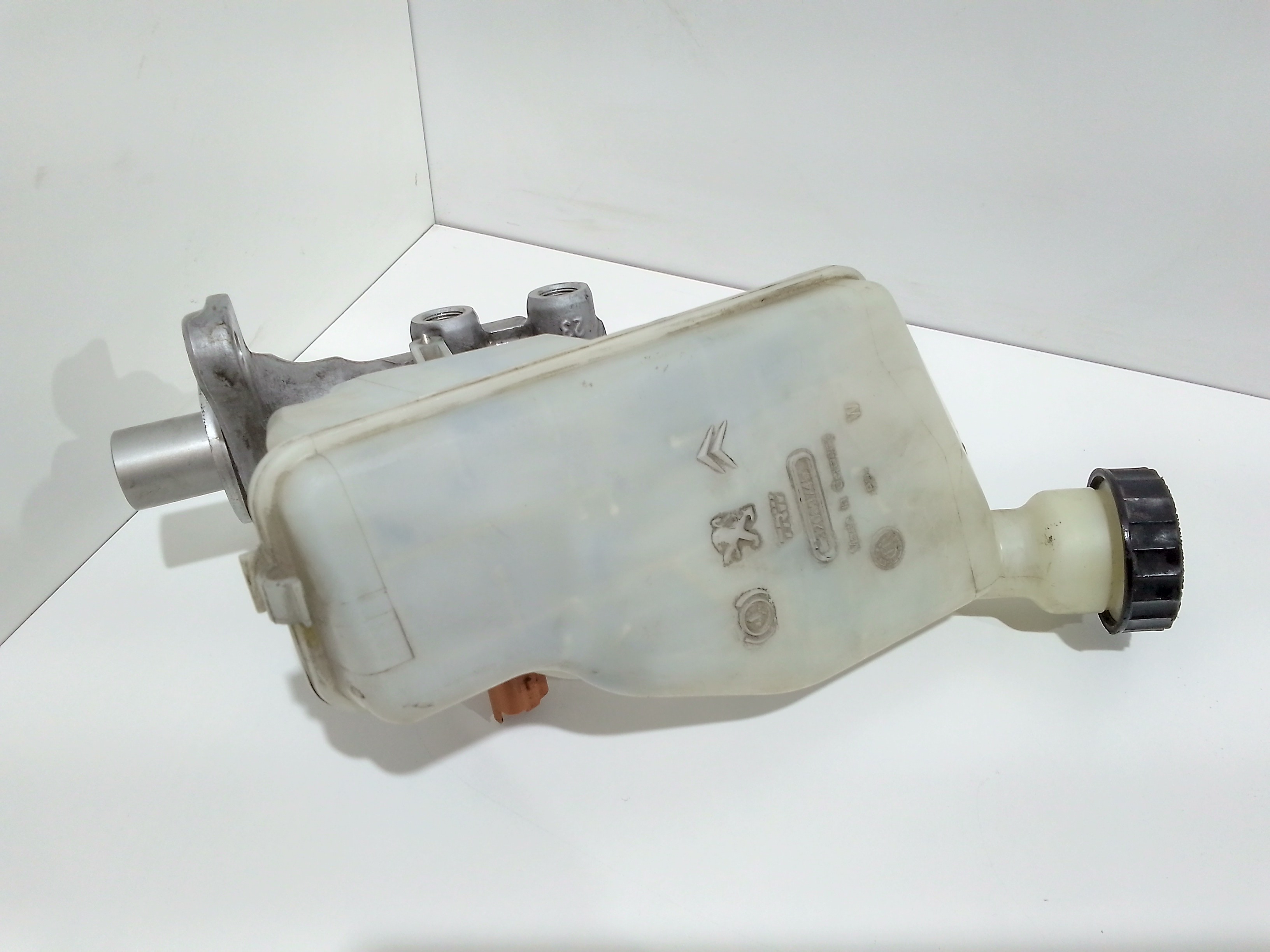 Pompa Comando Freni 4601R5 Usato