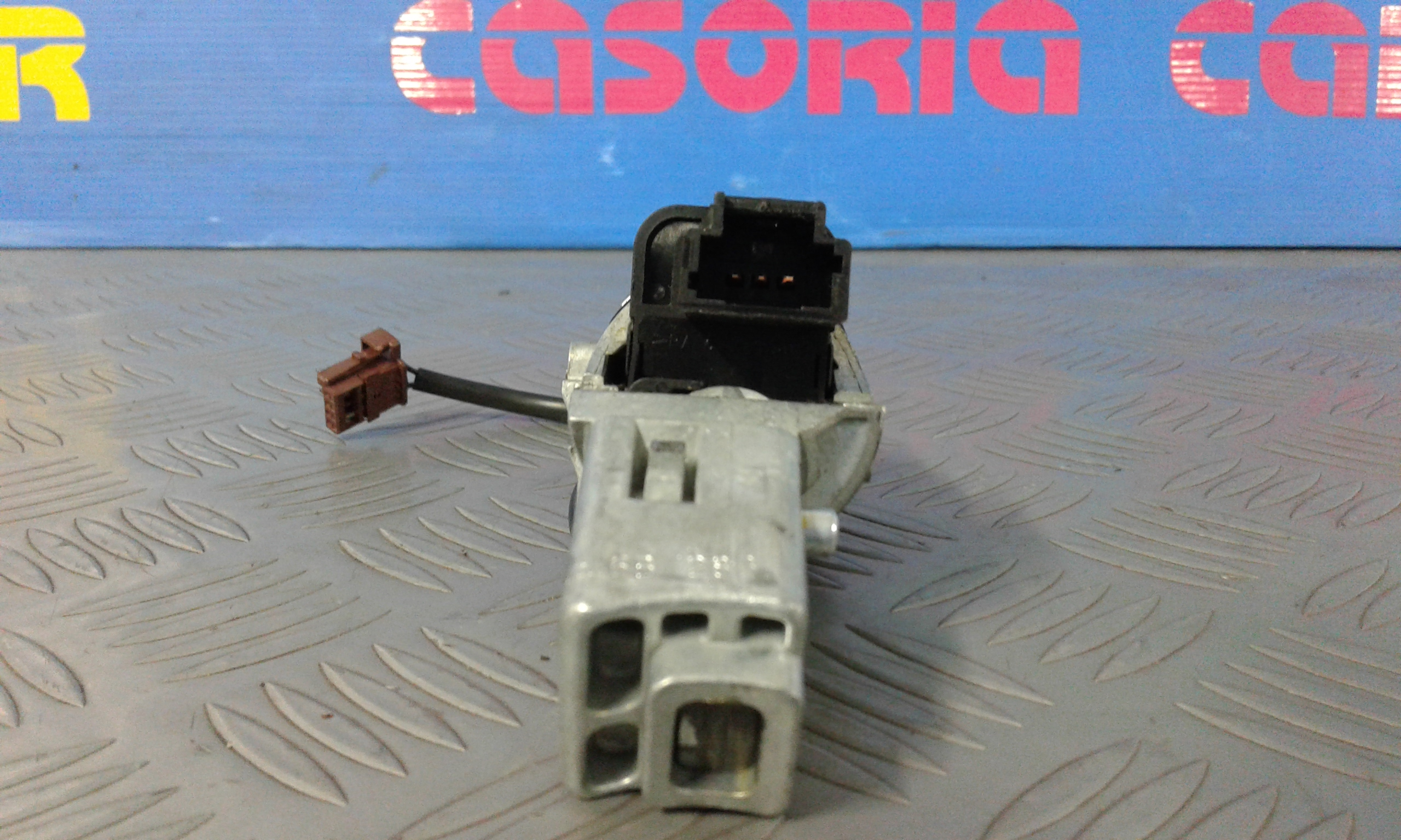 Commutatore Avviamento Con Cilindretti Serrature Usato