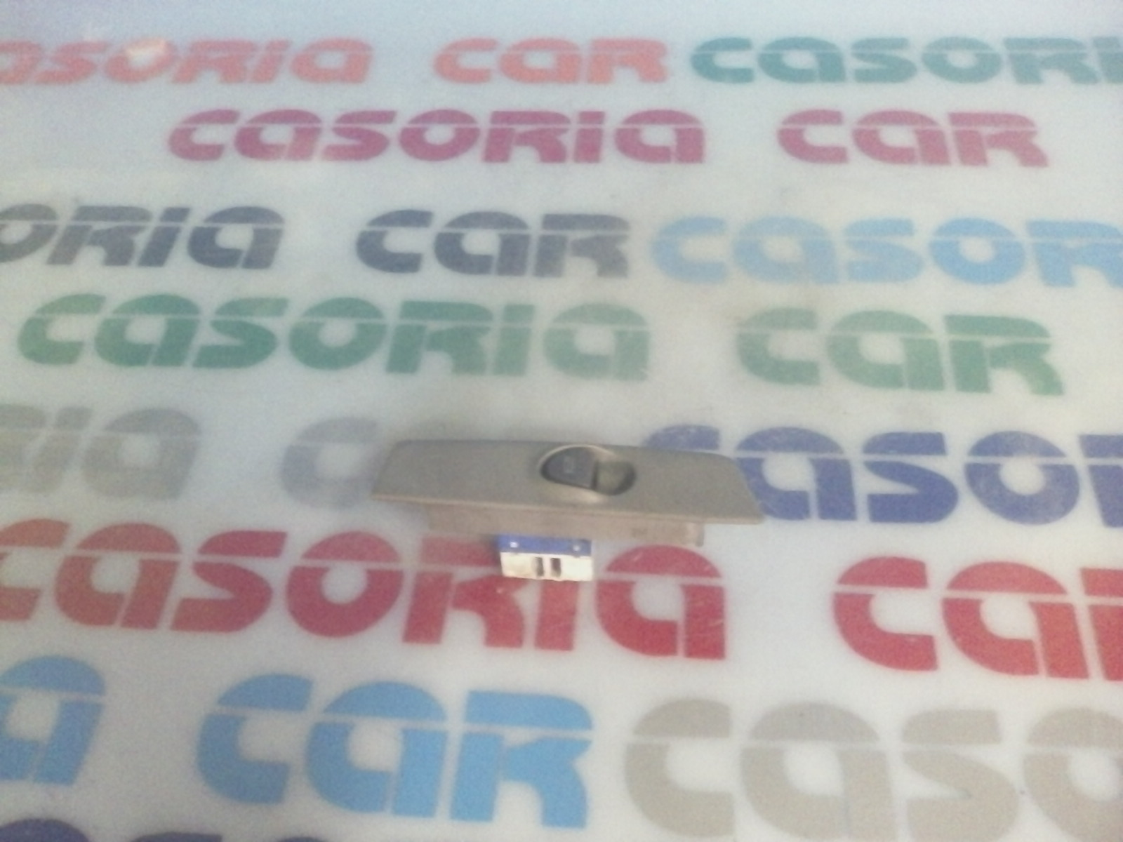 Interruttore Alzacristalli Porta Ant. Destro Usato