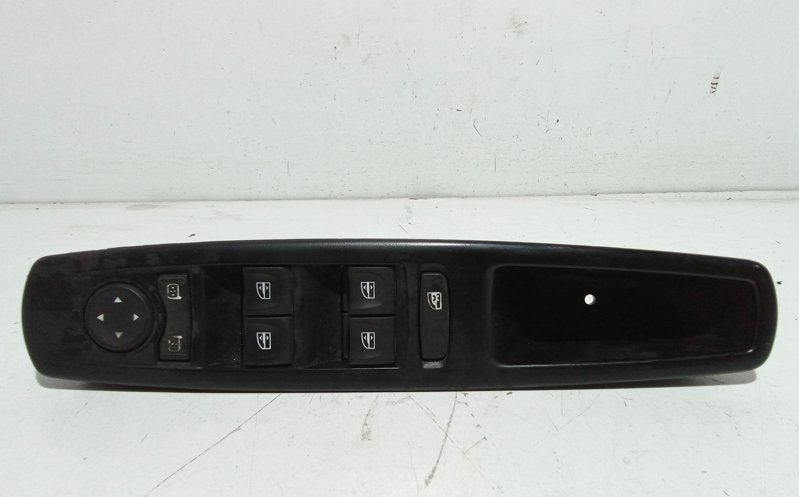 Interruttore Alzacristalli Porta Ant. Sinistro Usato