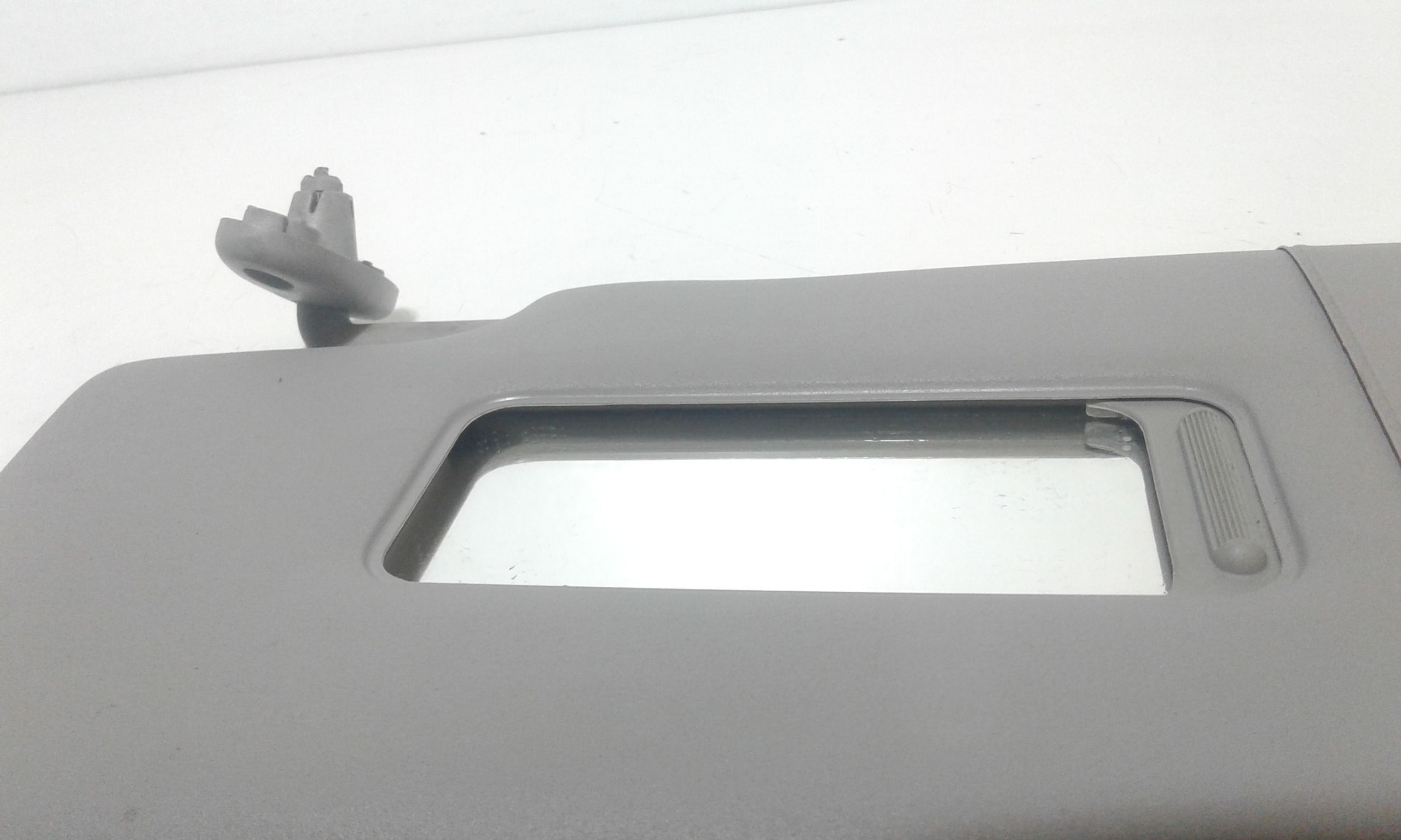 Aletta Parasole Parabrezza Sinistro 1146202 Usato