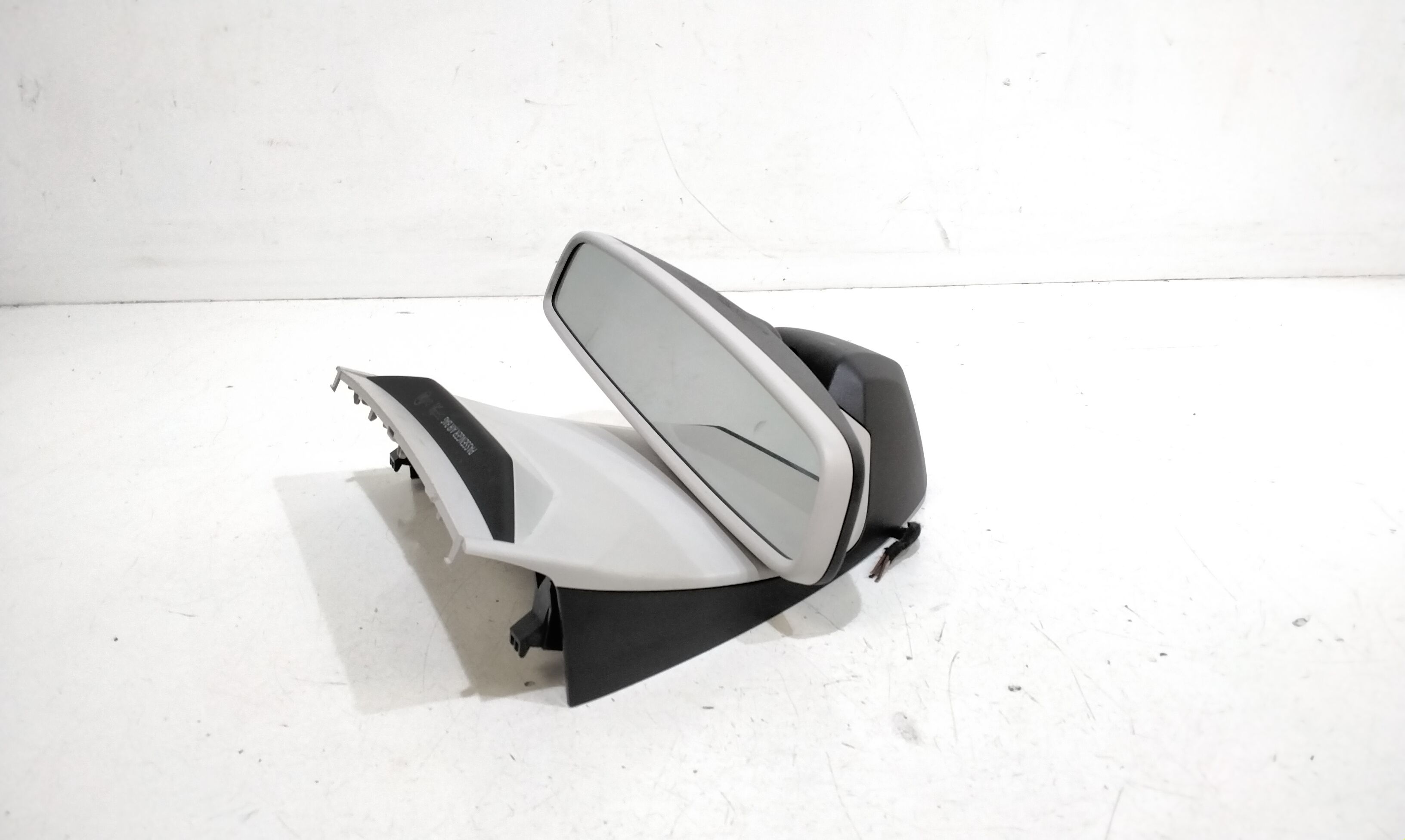 Retrovisore Interno 3C0857511J9B9 Usato