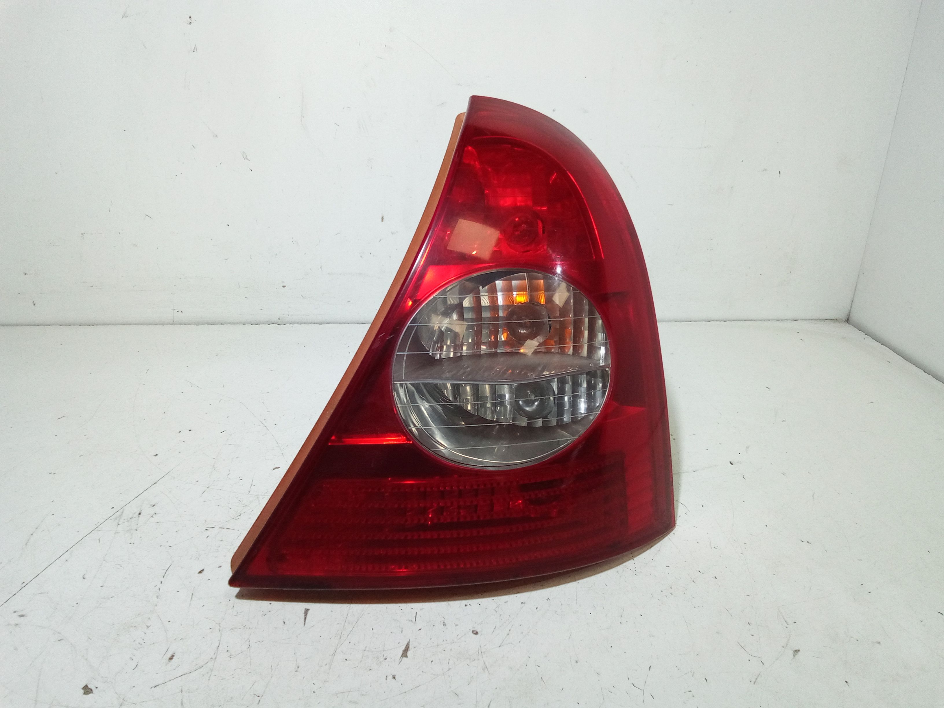 Fanale Post. Destro 8200917487 Usato