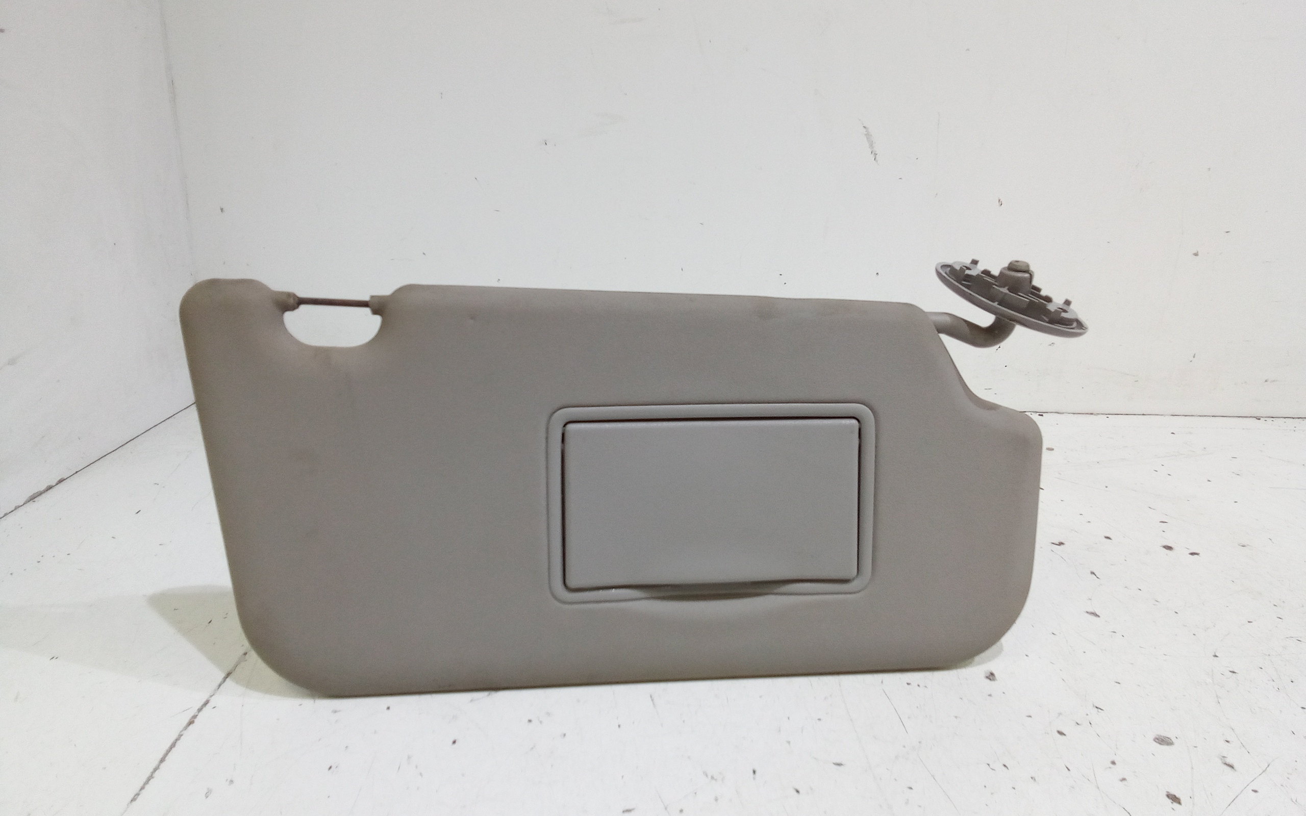 Aletta Parasole Parabrezza Destro 1222069 Usato