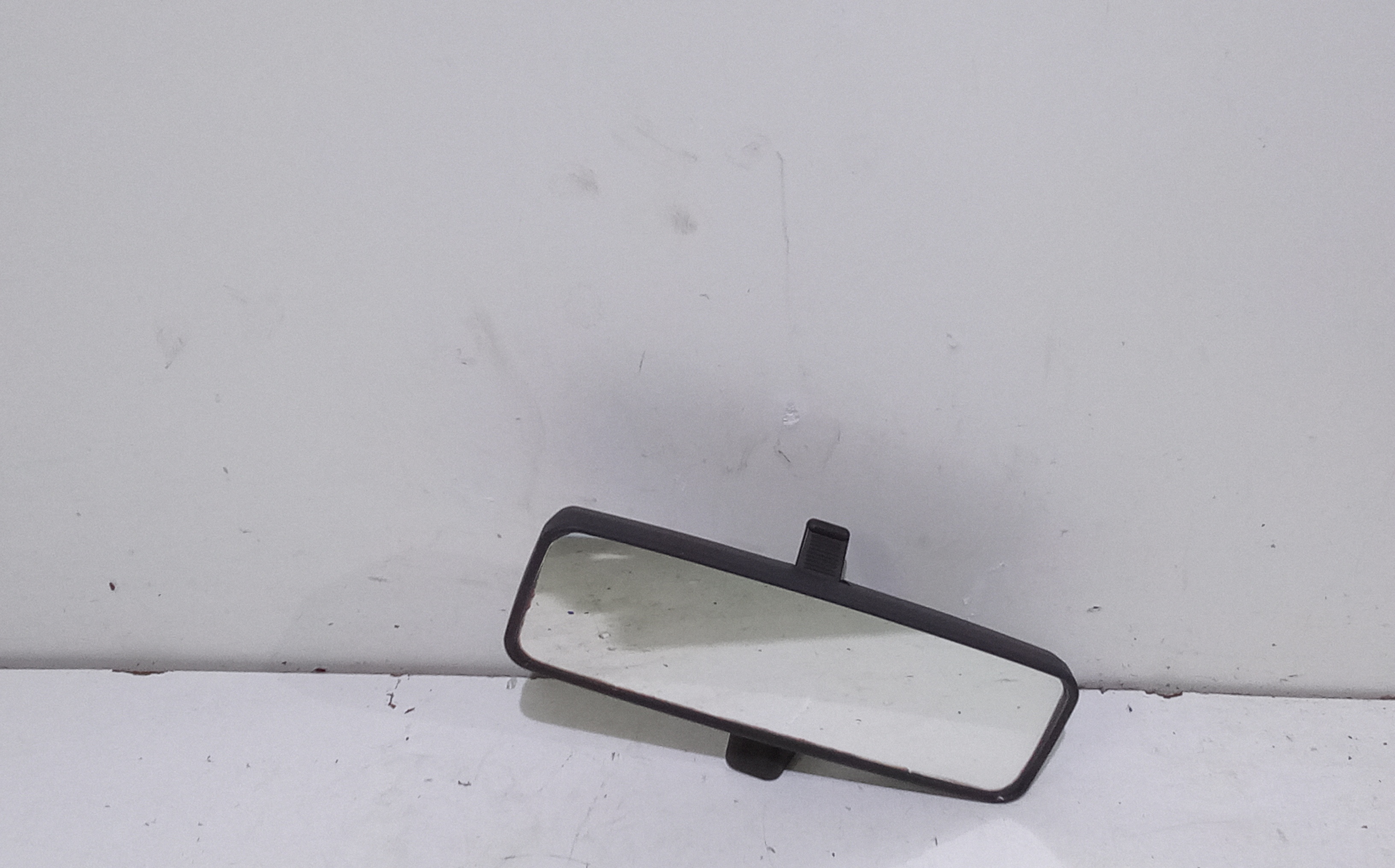 Retrovisore Interno 182565760 Usato