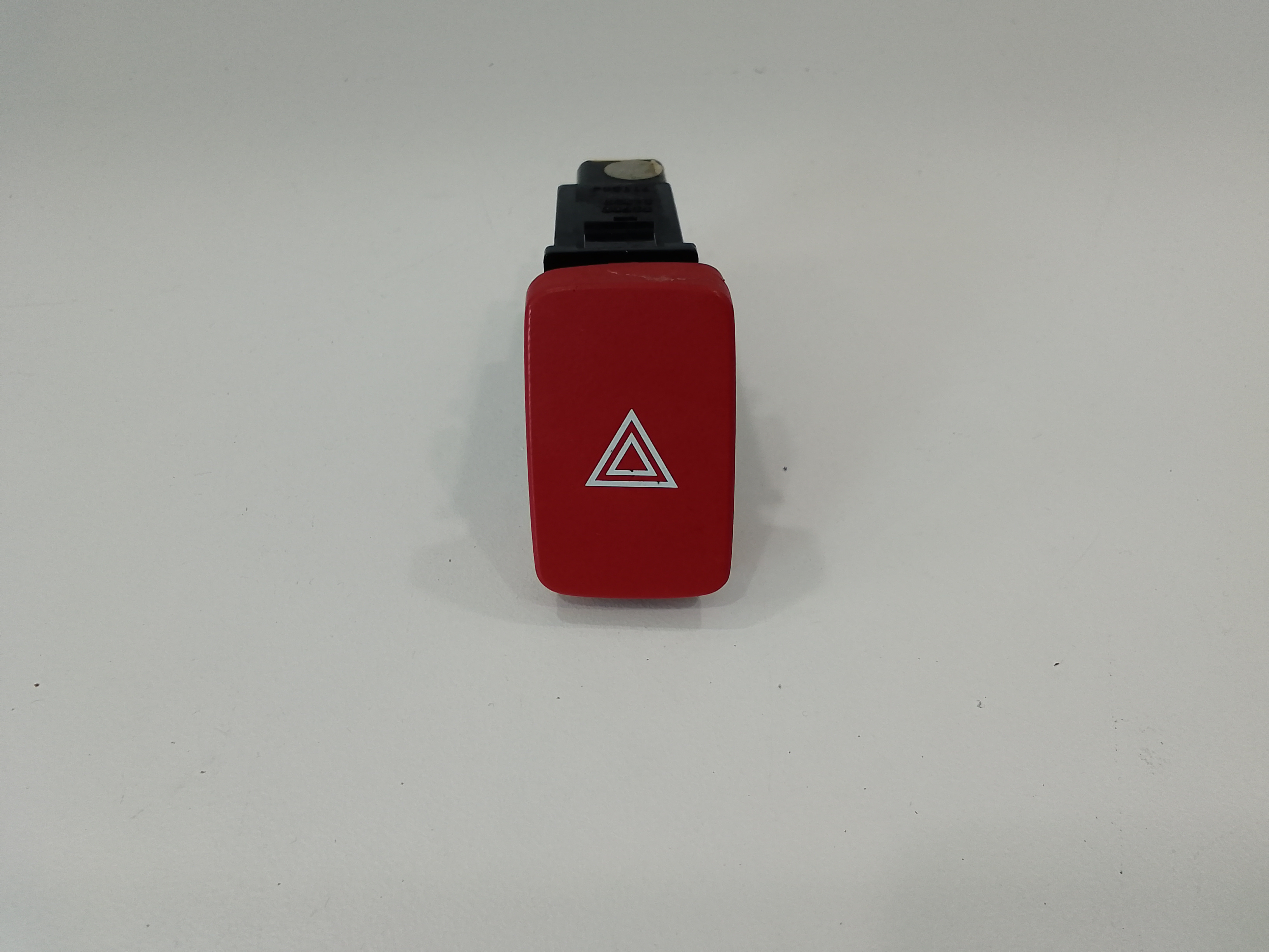 Interruttore Luci Emergenza 937902E000CA Usato