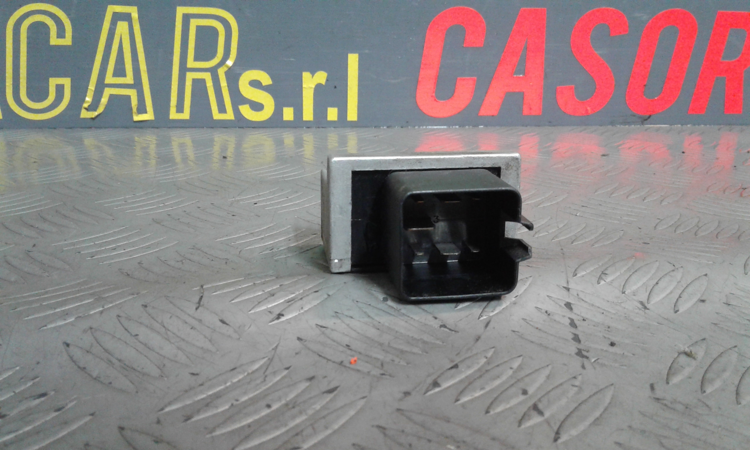 Relè Preriscaldamento Candelette Usato