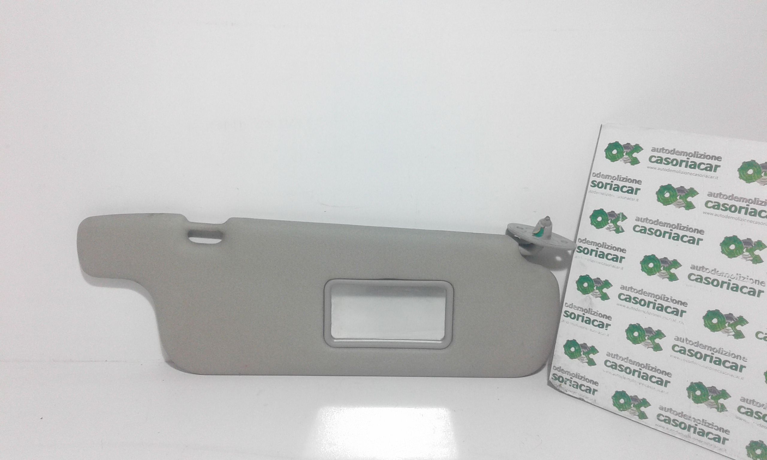 Aletta Parasole Parabrezza Destro 7431052531B0 Usato