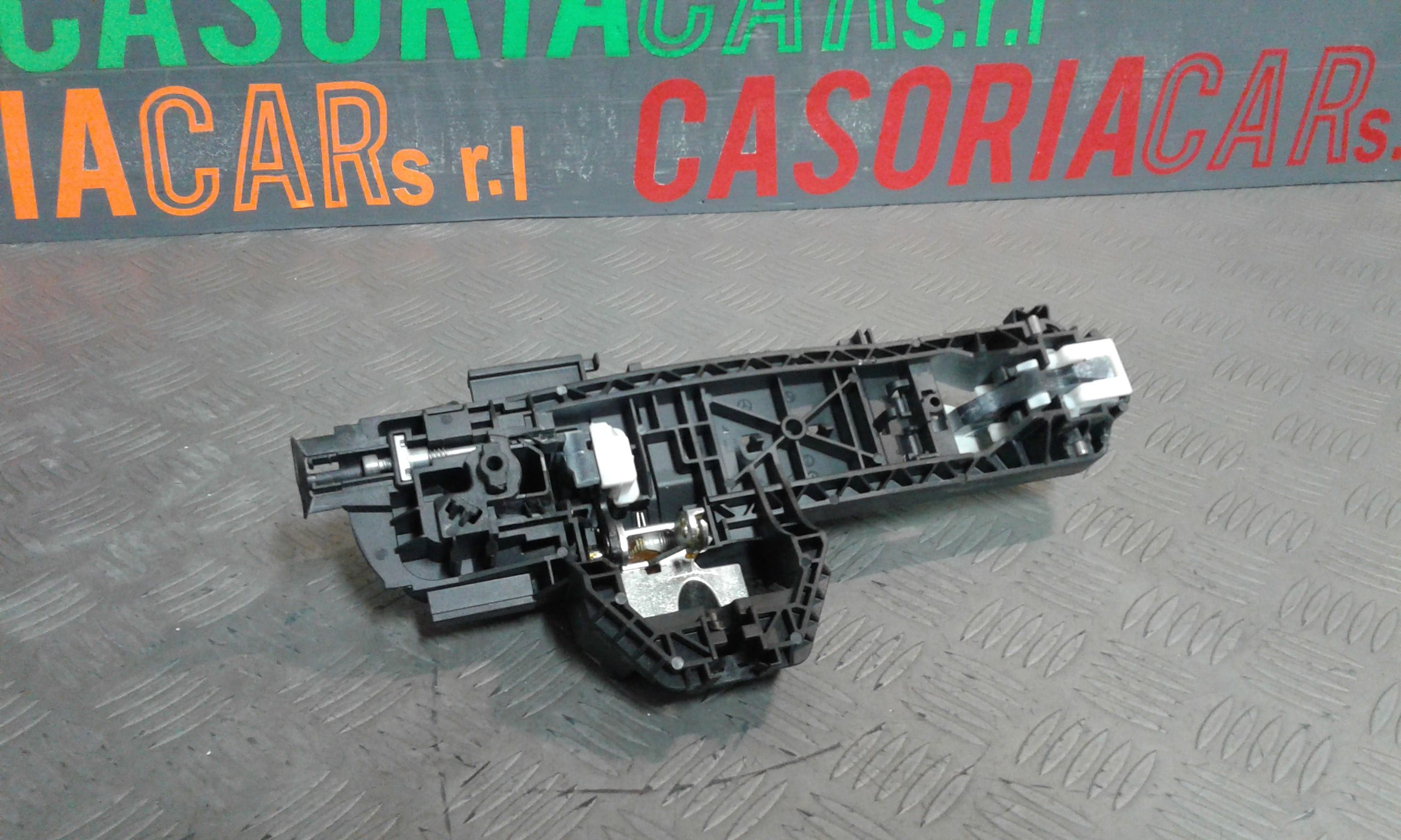 Maniglia Porta Post. Sinistro A20476001709696 Usato