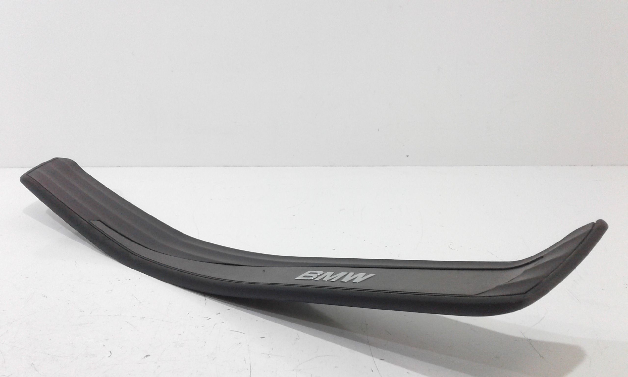 Rivestimento Int. Battitacco Post. Dx Usato