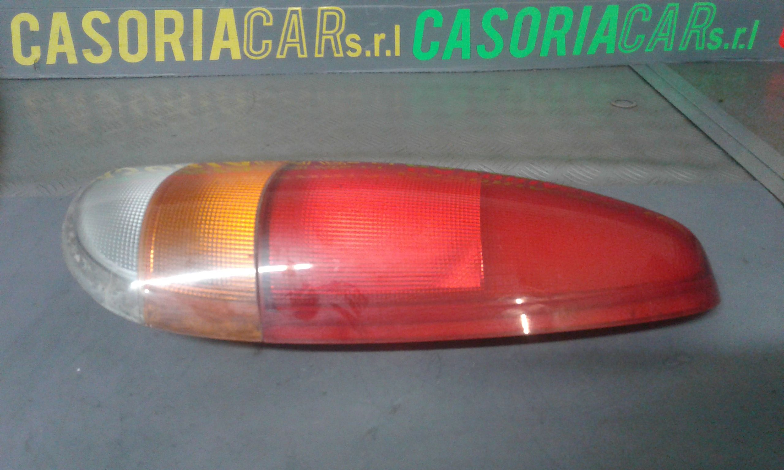 Fanale Post. Destro 9240202010 Usato