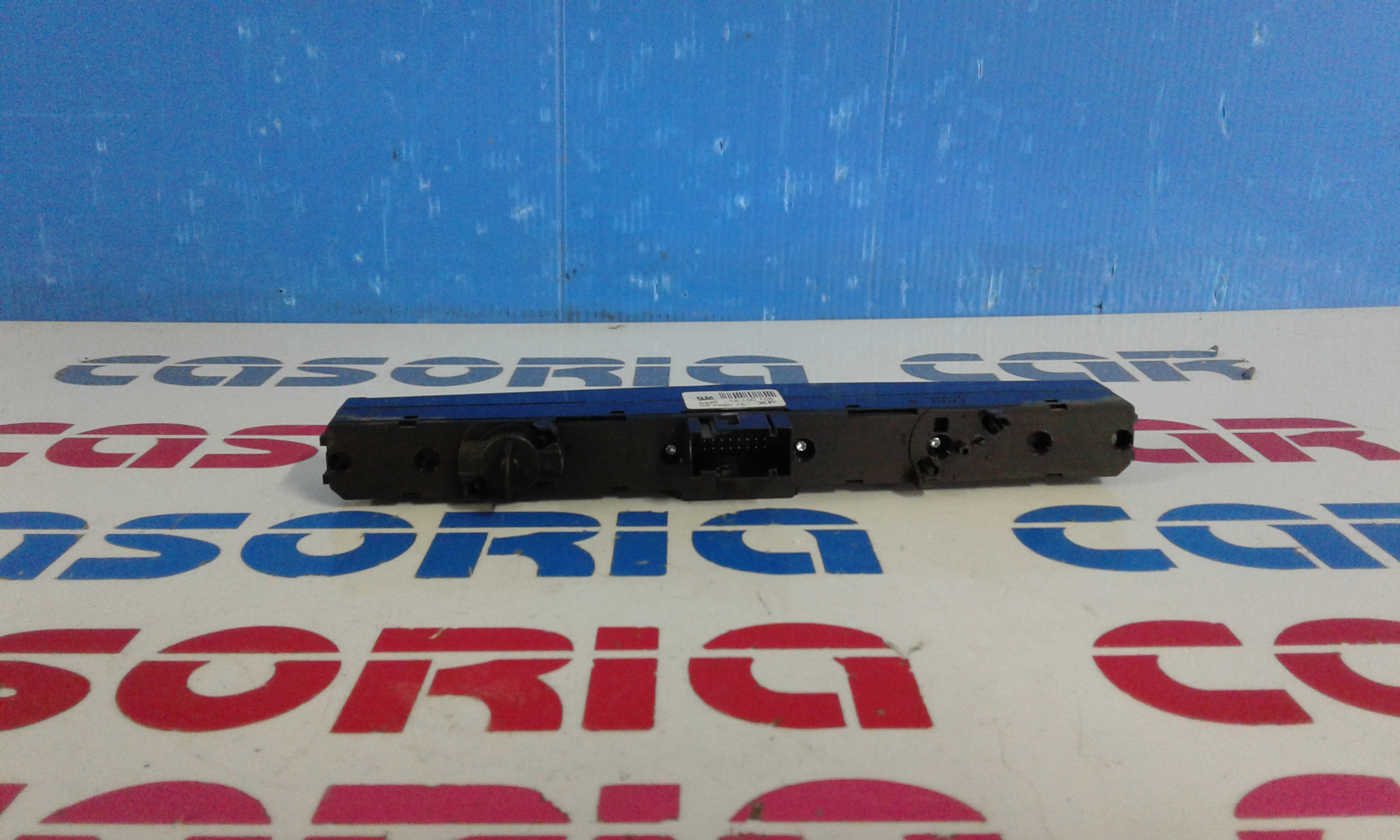 Blocco Comandi Multifunzioni 13129282 Usato