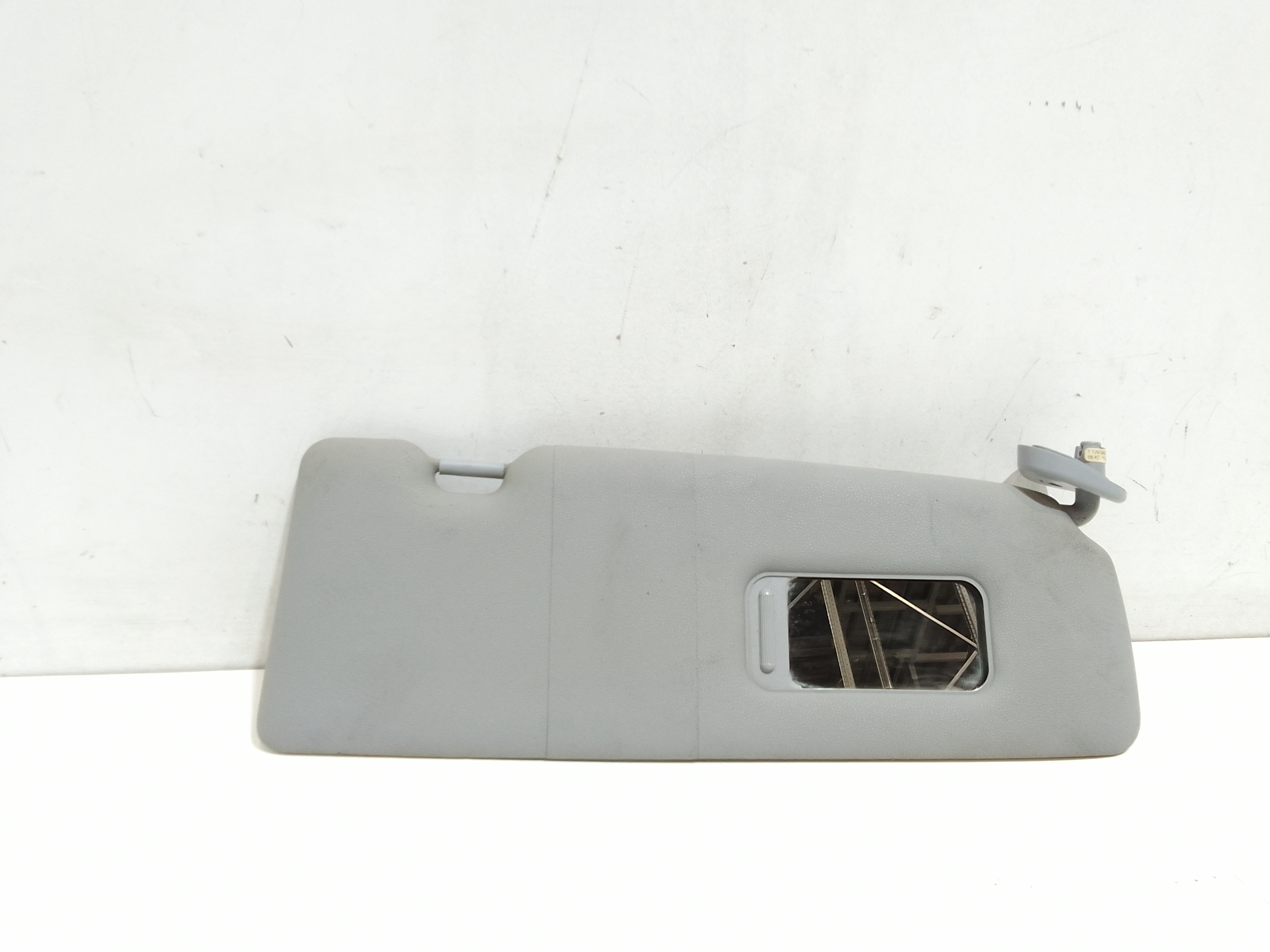 Aletta Parasole Parabrezza Destro 51167252504 Usato