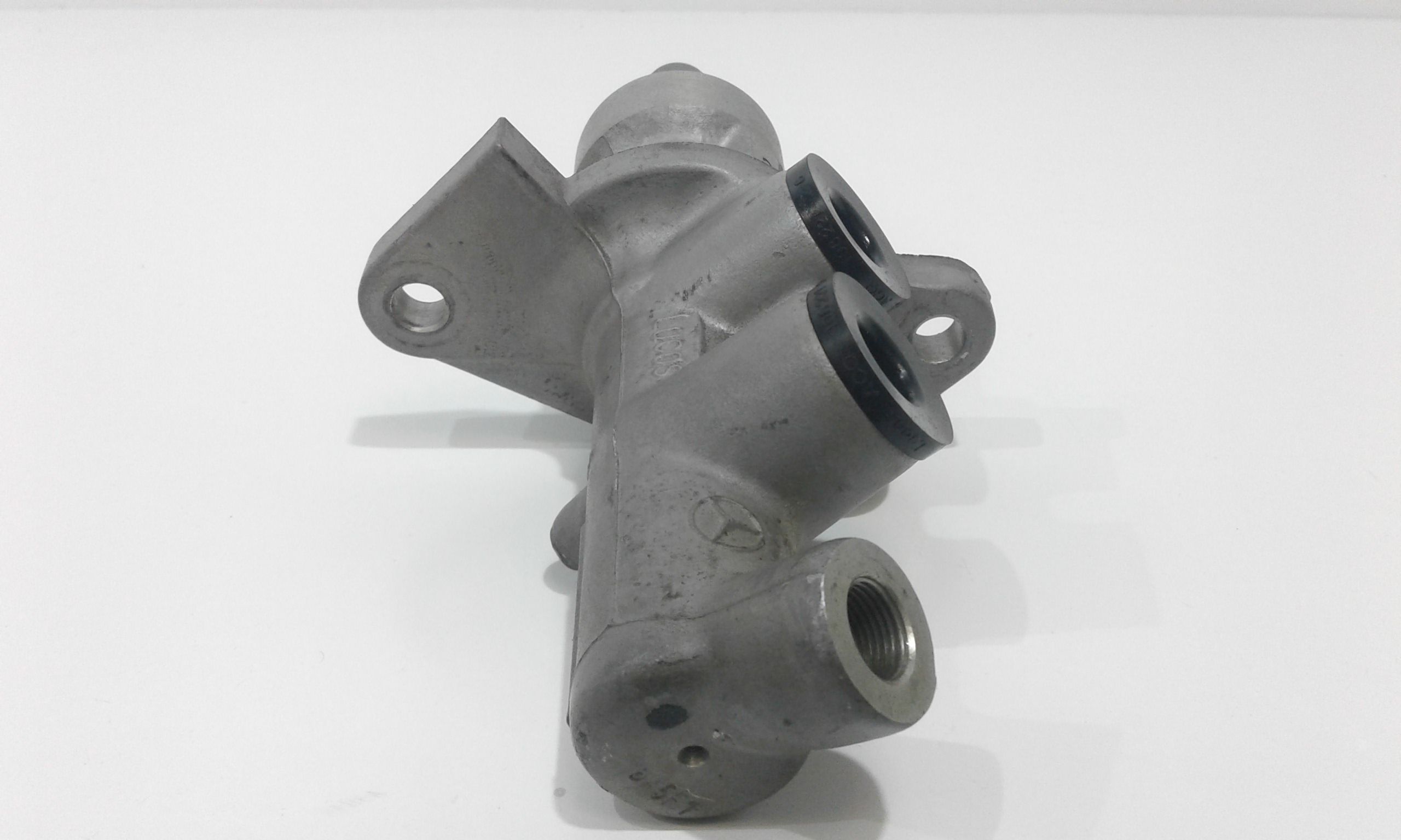 Pompa Comando Freni A0054307701 Usato