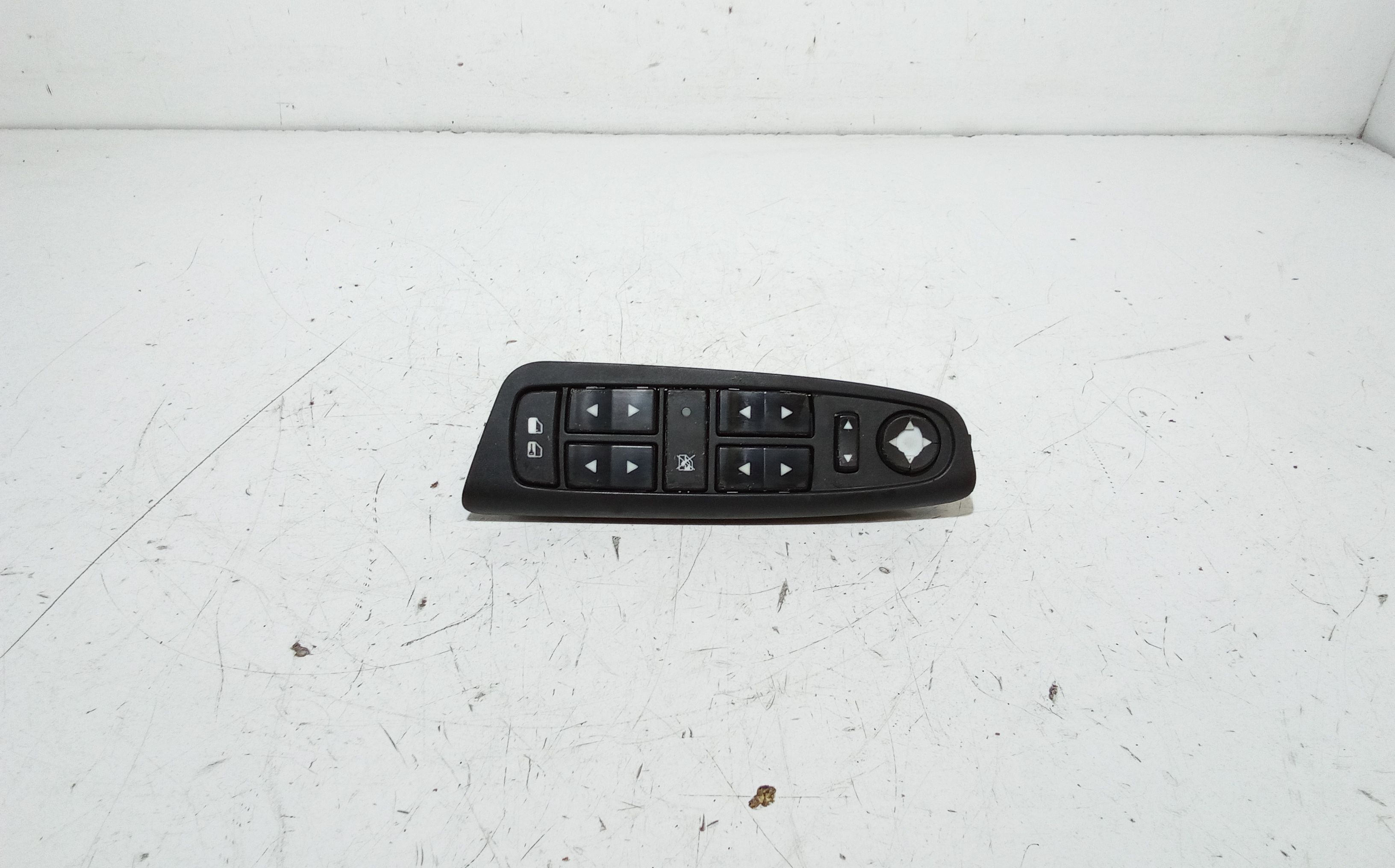 Interruttore Alzacristalli Porta Ant. Sinistro Usato