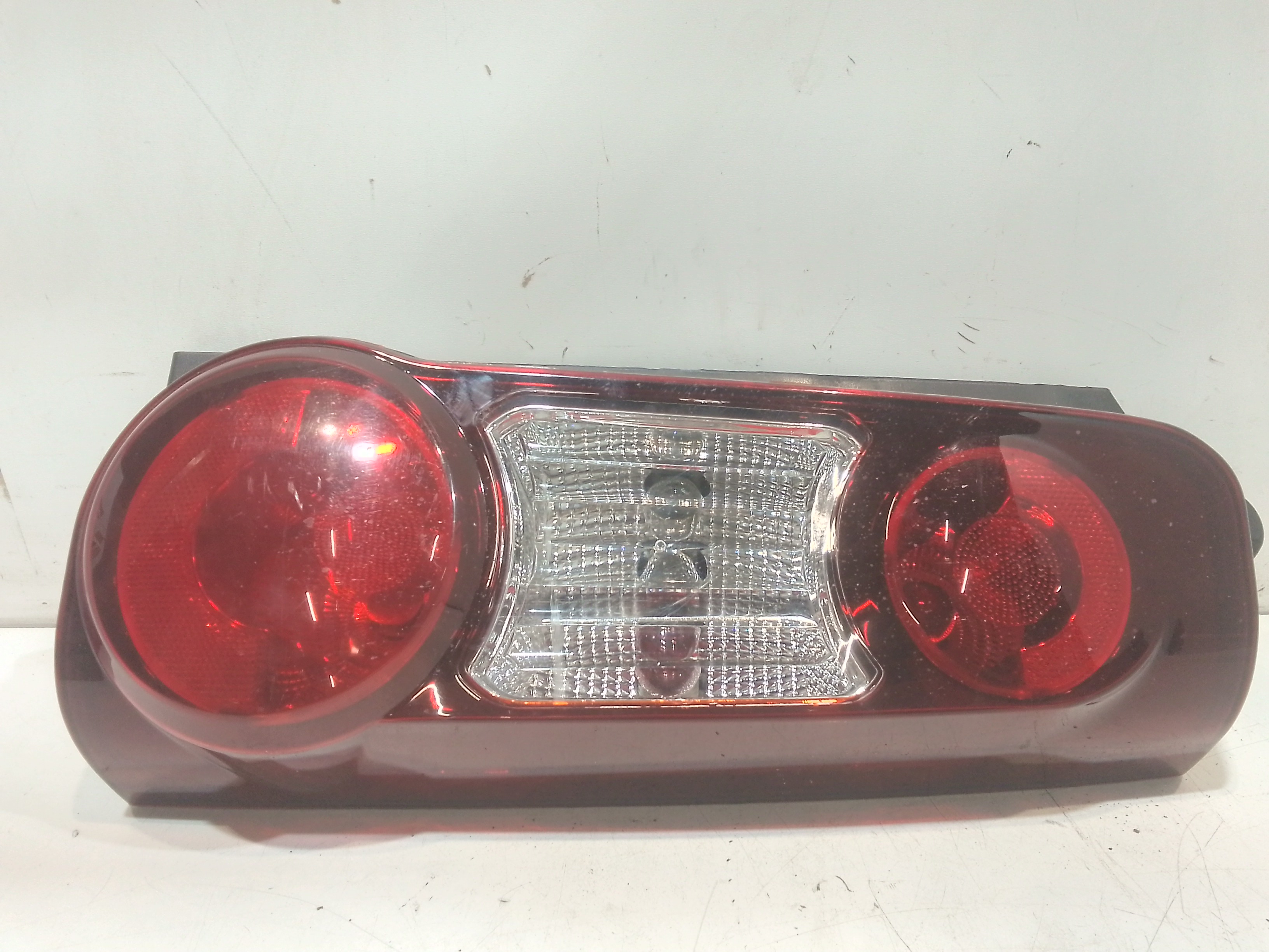 Fanale Post. Destro 9677205480 Usato