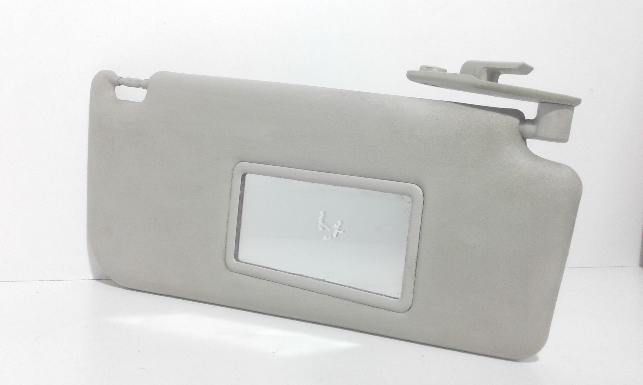 Aletta Parasole Parabrezza Destro 735338206 Usato