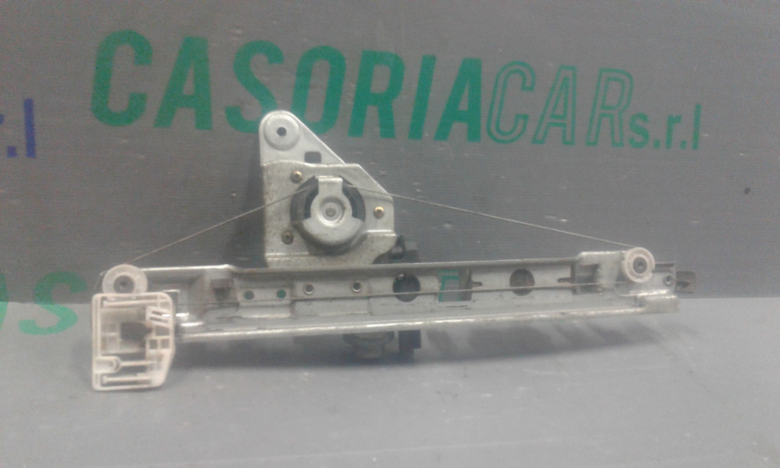 Alzacristallo Porta Post. Sinistro 8200028074 Usato