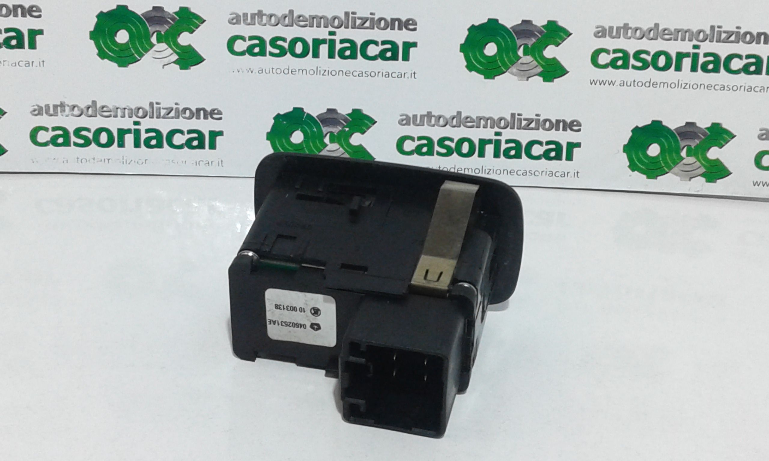 Interruttore Alzacristalli Porta Post. Destro Usato