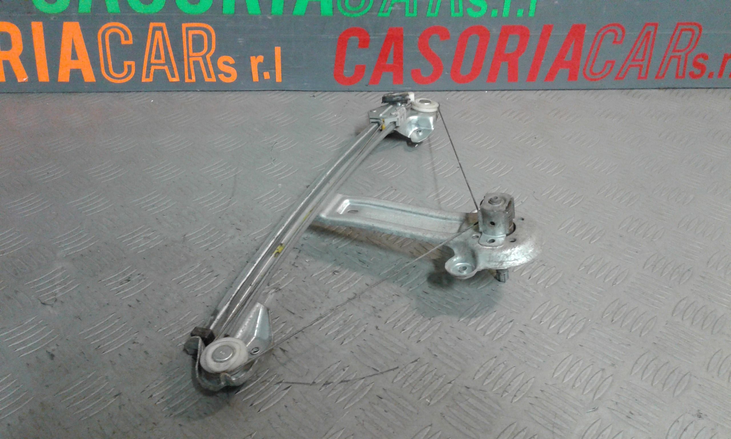 Alzacristallo Porta Post. Destro 13100421 Usato