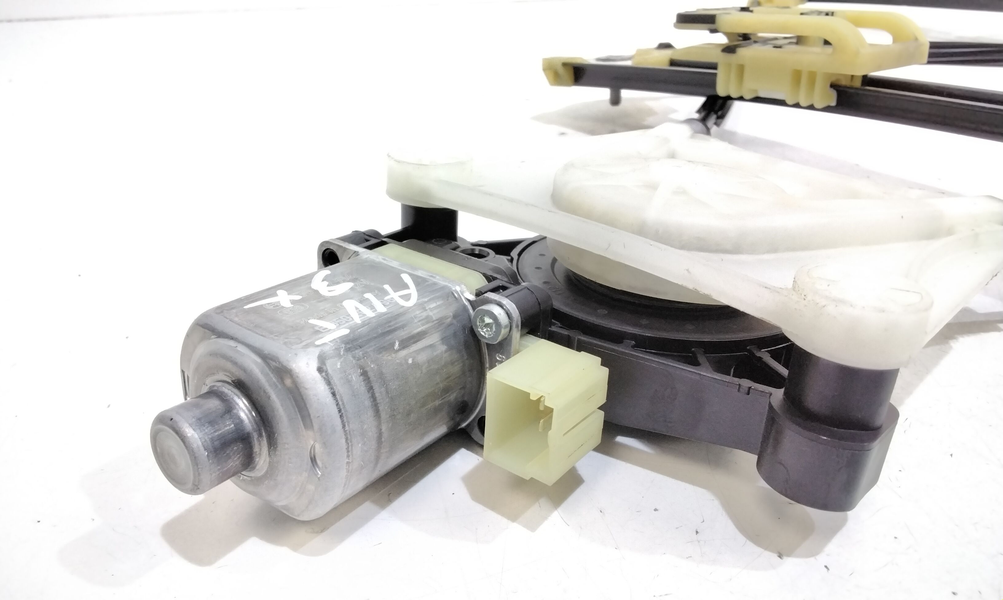 Alzacristallo Porta Ant. Sinistro Usato