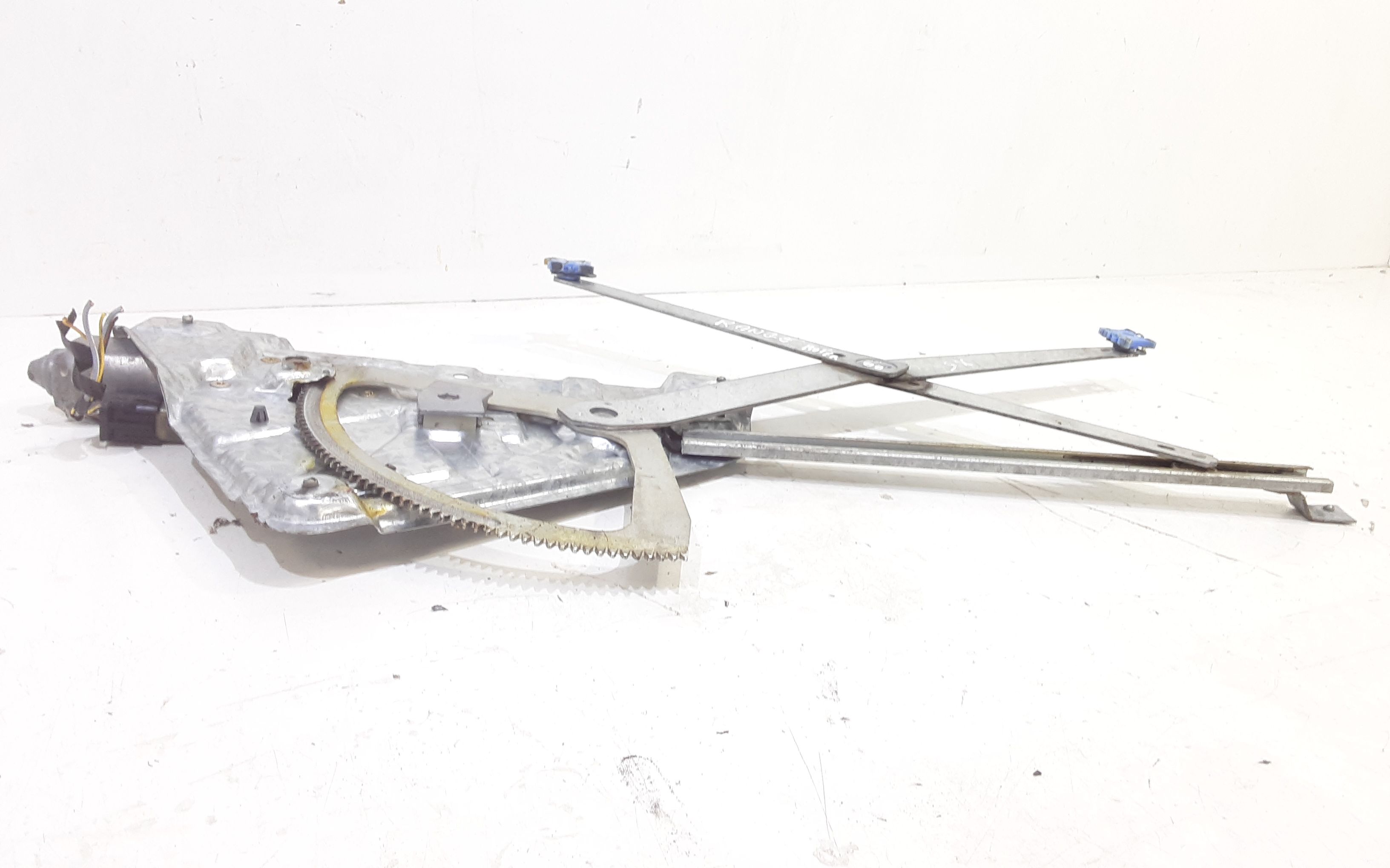 Alzacristallo Porta Ant. Sinistro Usato