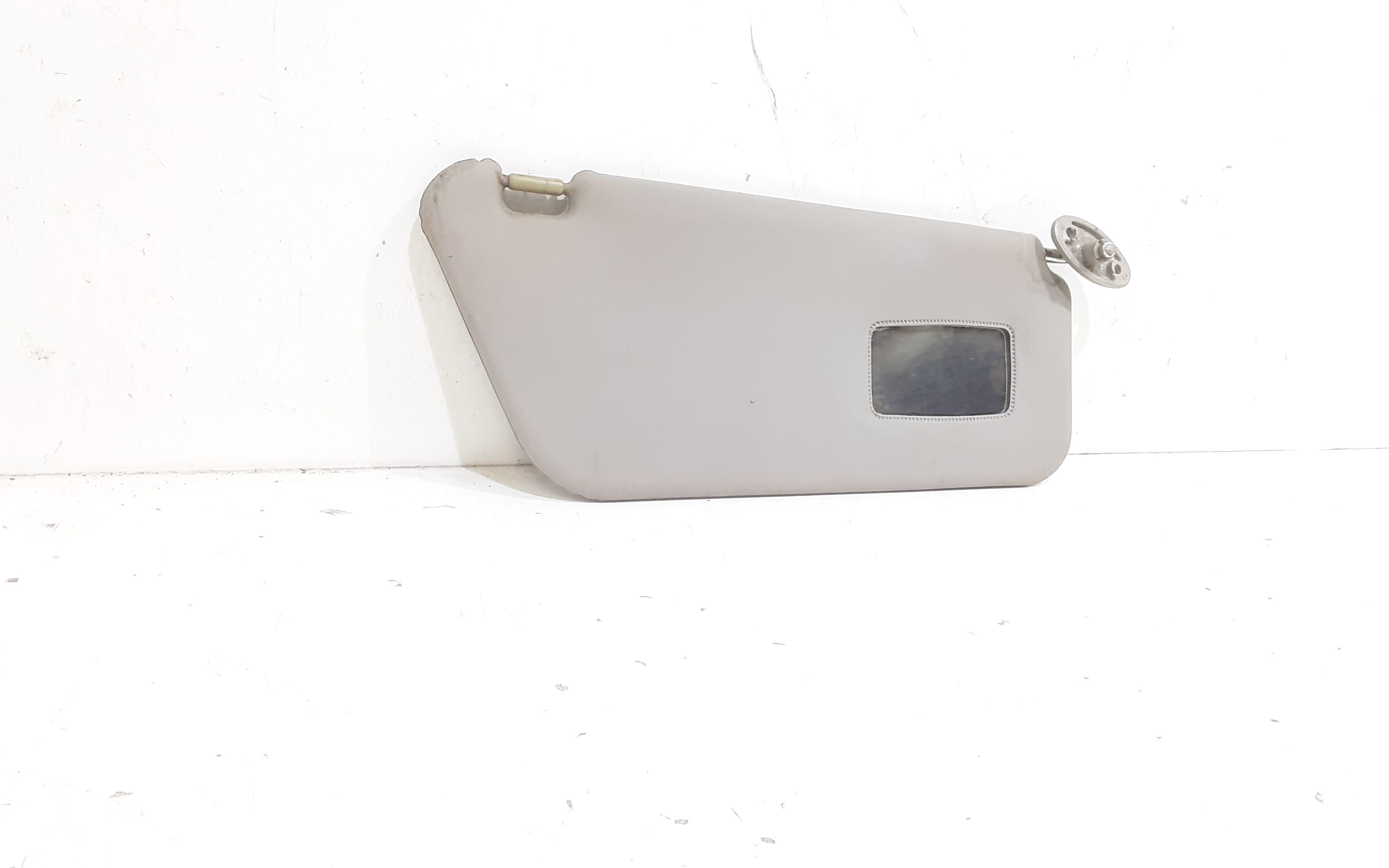 Aletta Parasole Parabrezza Destro 96280100 Usato