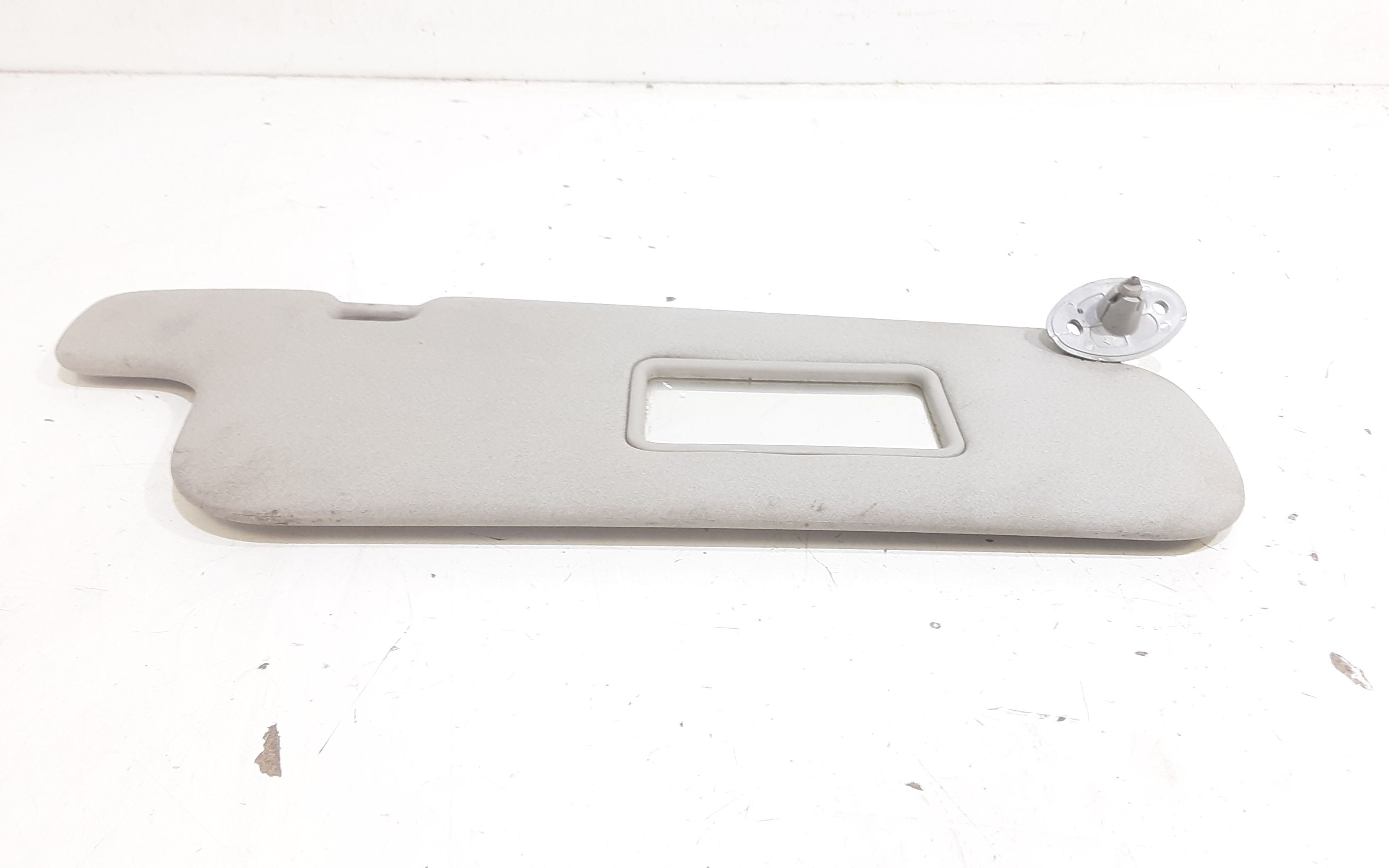 Aletta Parasole Parabrezza Destro 743100D011B0 Usato