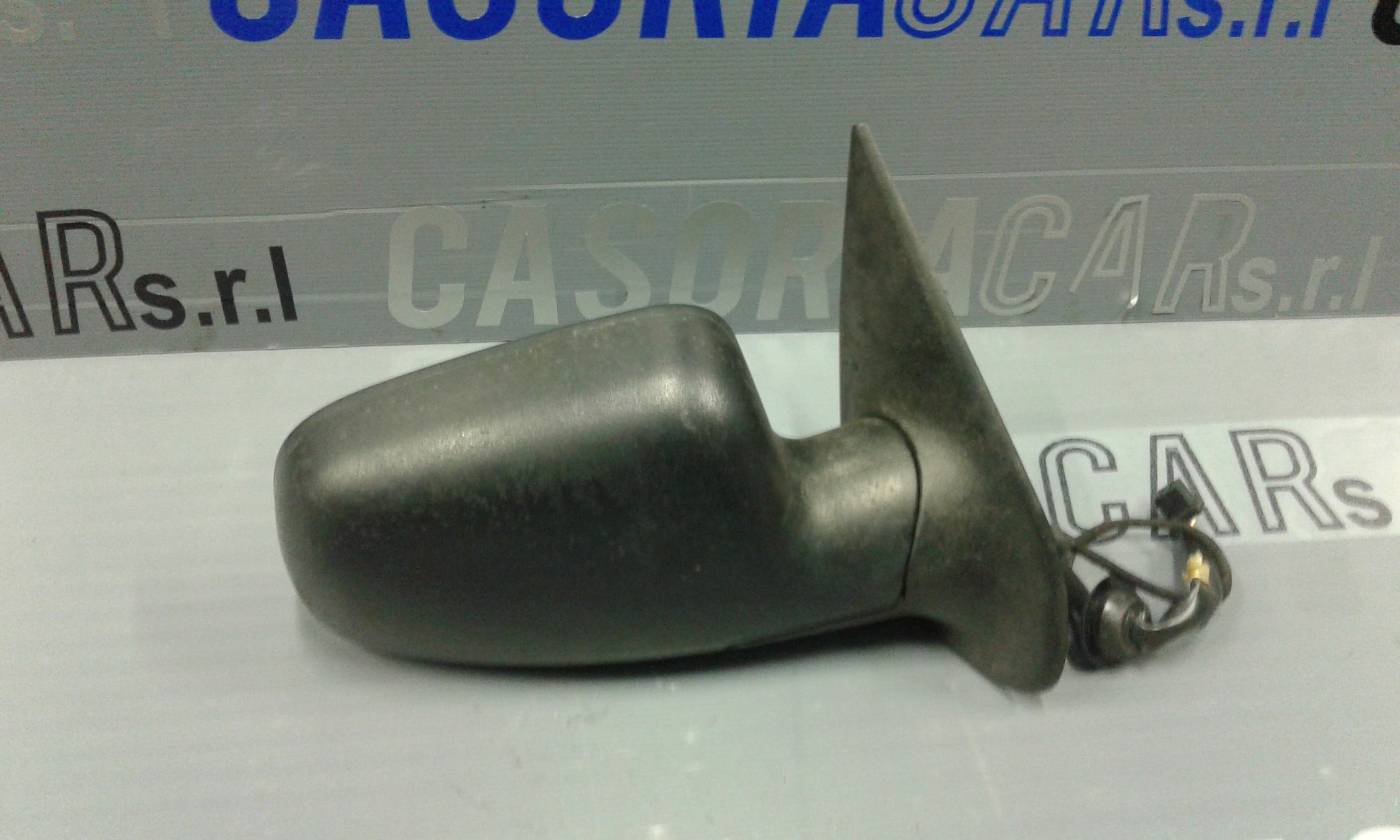 Retrovisore Est. Destro Usato